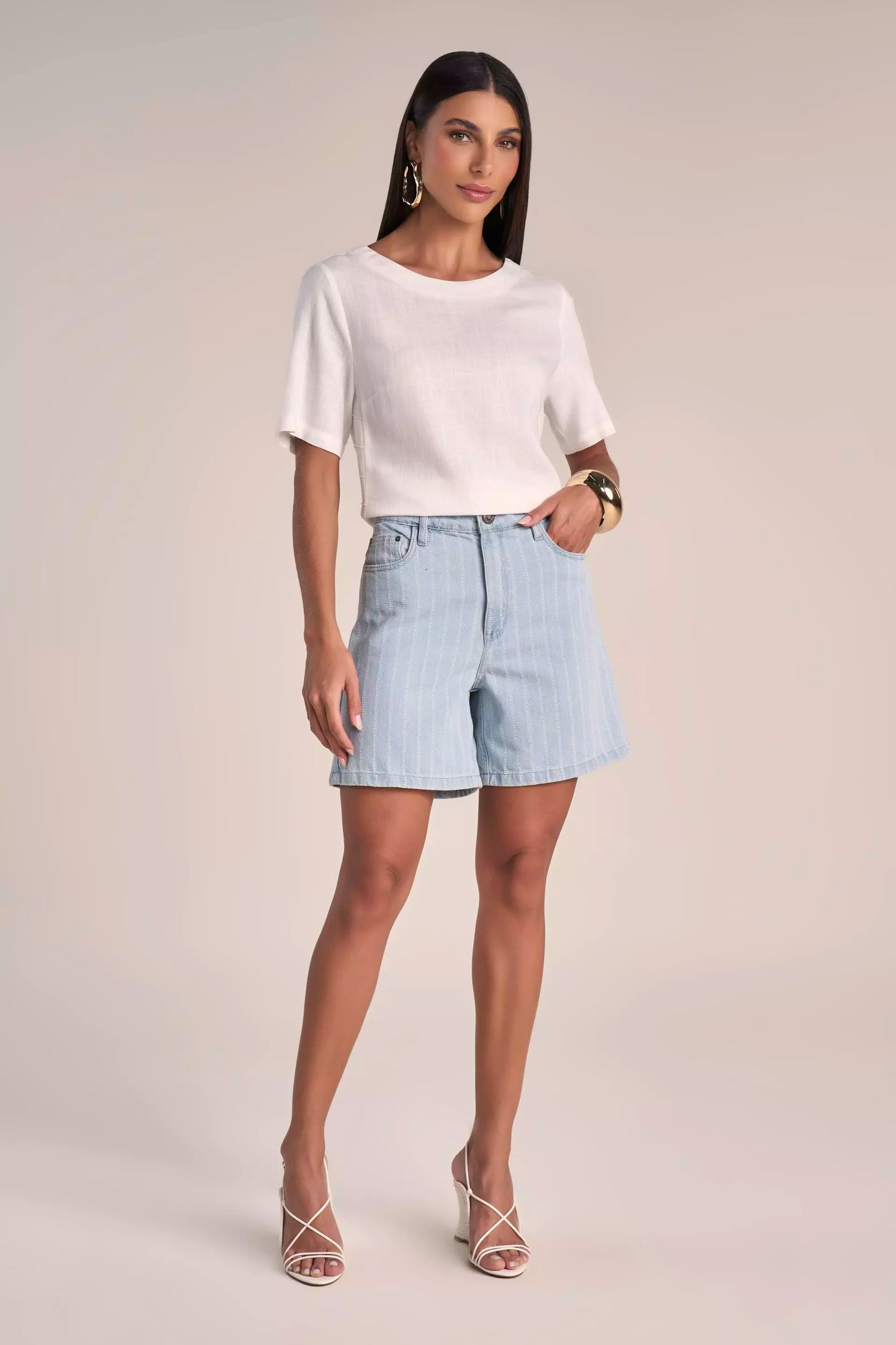 Bermuda Jeans Boyfriend Cintura Intermediária Listrada