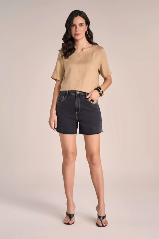 Shorts Jeans Black Boyfriend Cintura Intermediária com Bordado