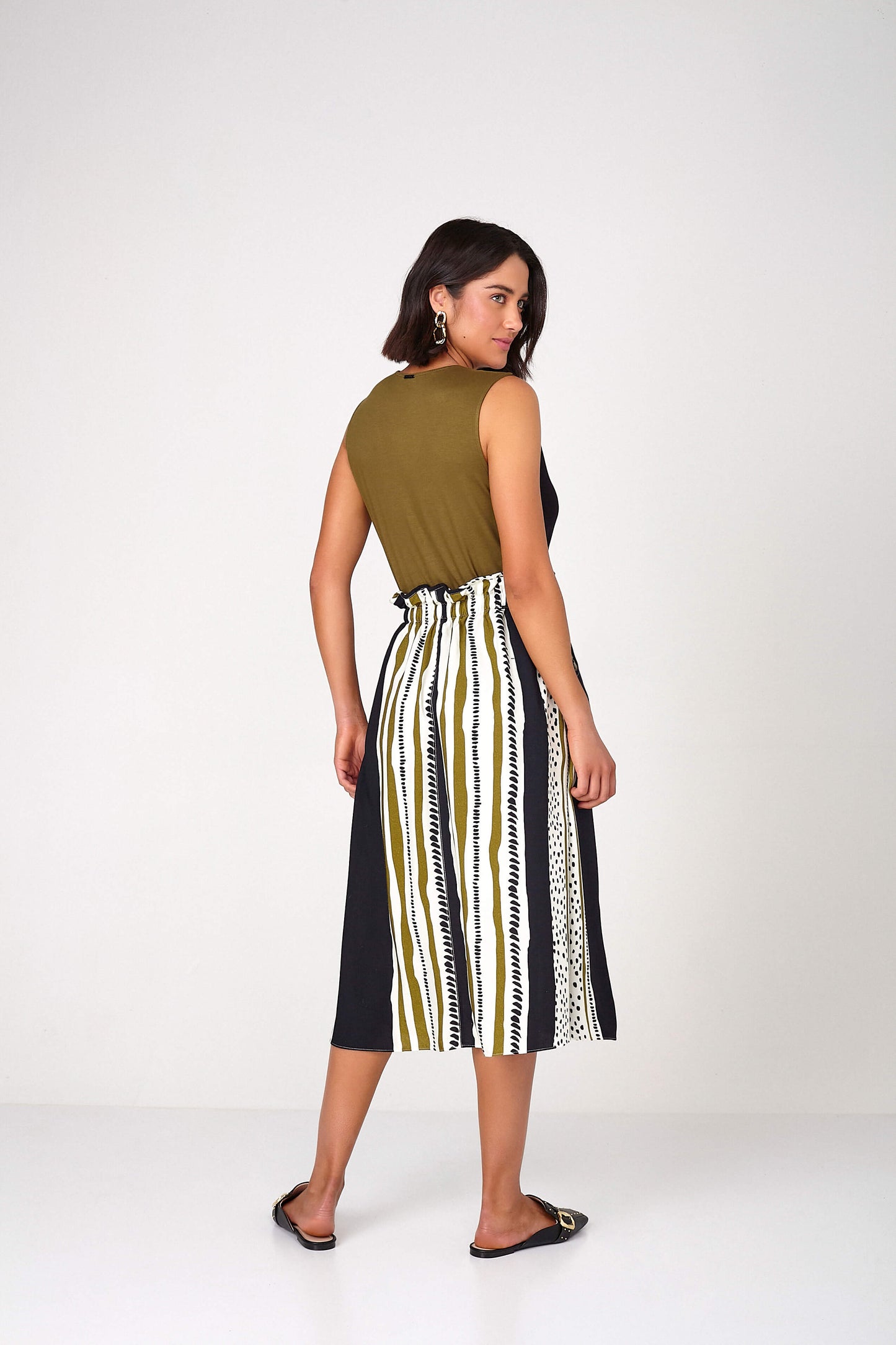 saia viscose midi cintura alta clochárd