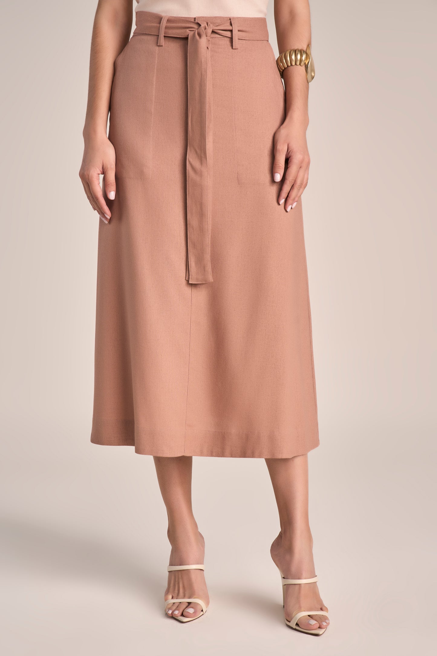 Saia Viscose Midi Cintura Intermediária com Faixa