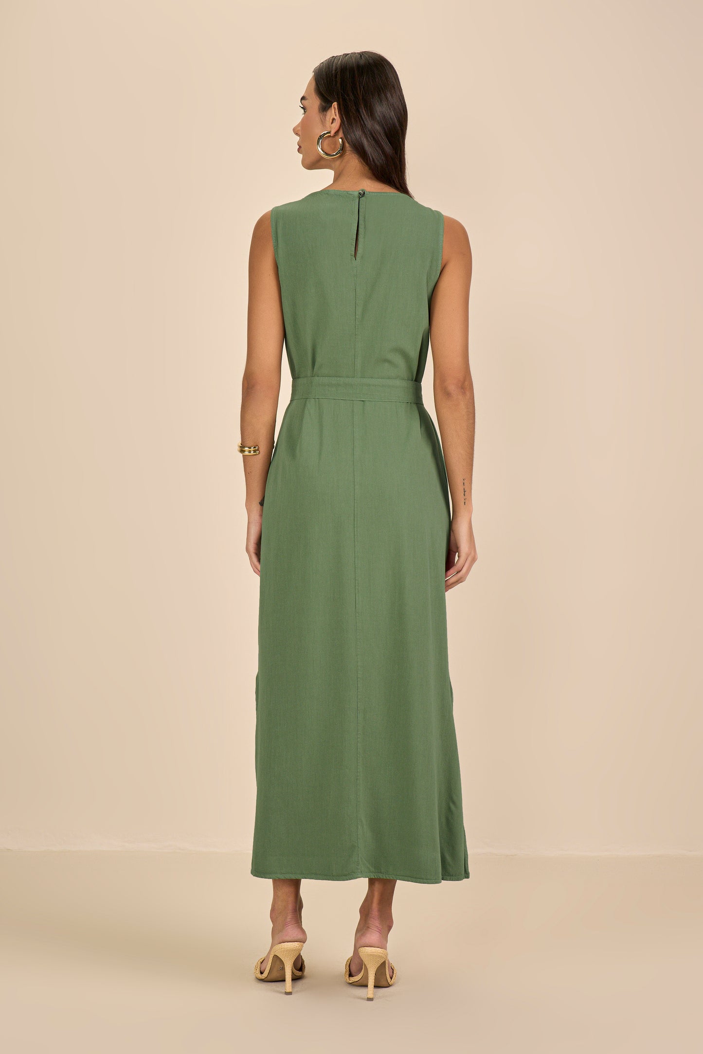 vestido sarja longuete alça larga com faixa