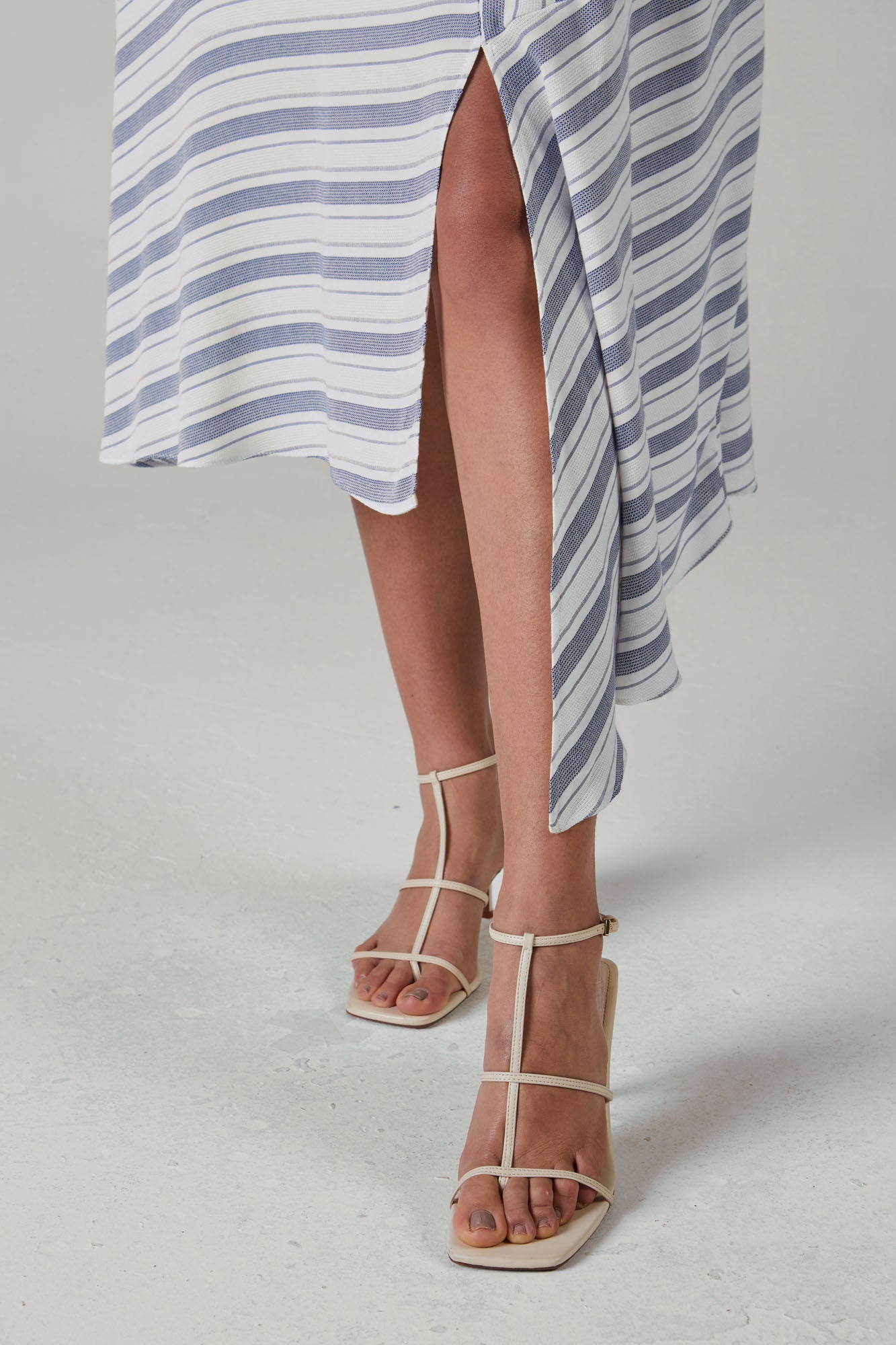 vestido viscose midi listrado