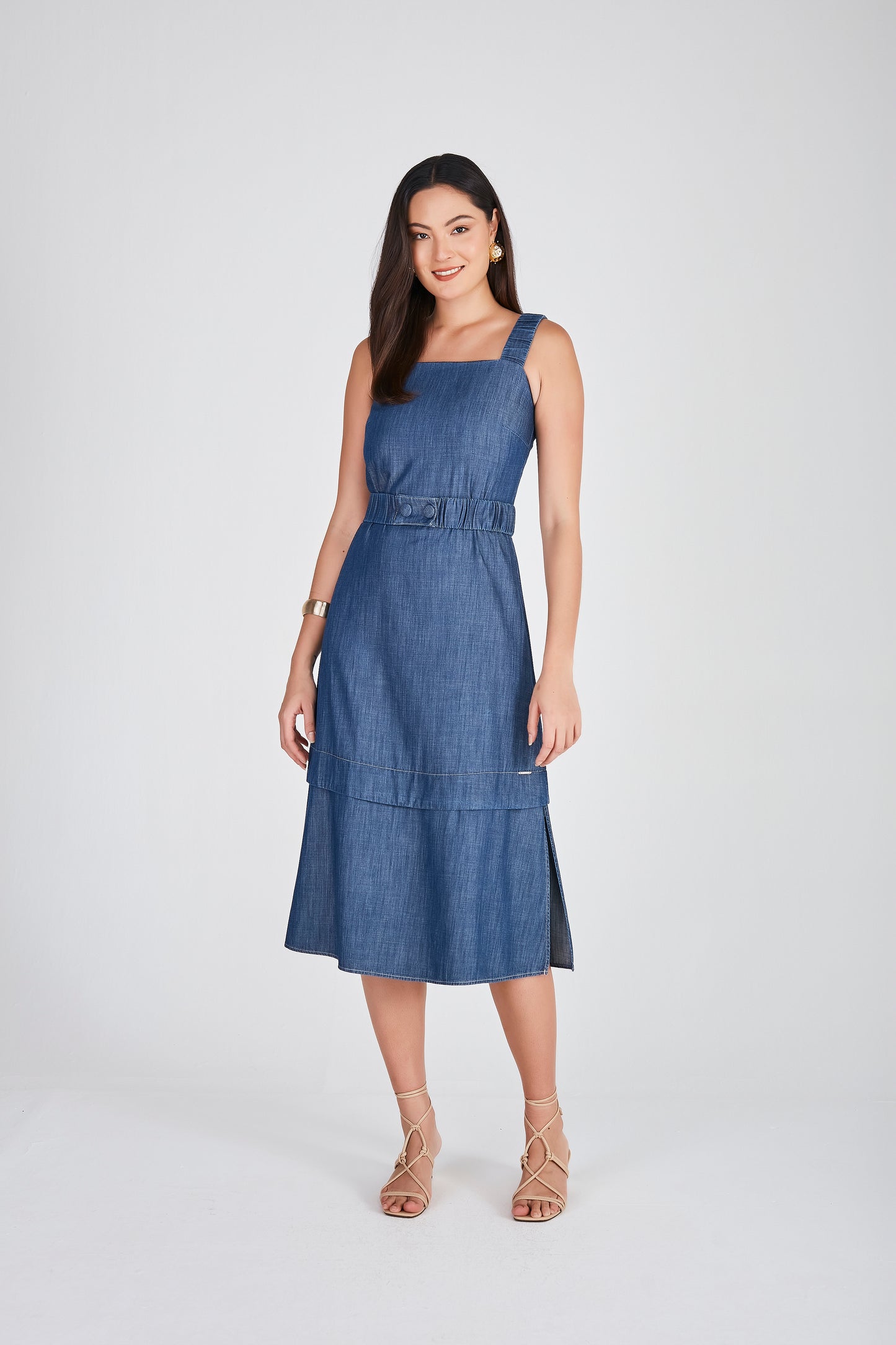 vestido jeans midi com cinto