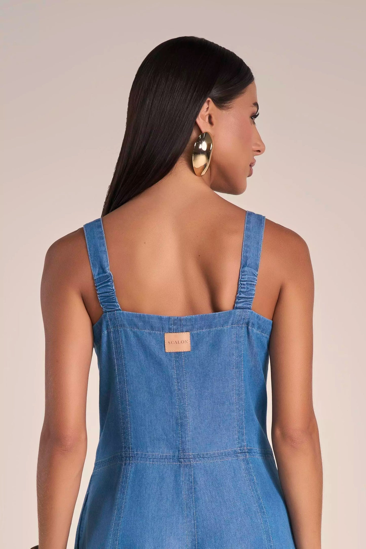 Vestido Jeans Midi com Recortes