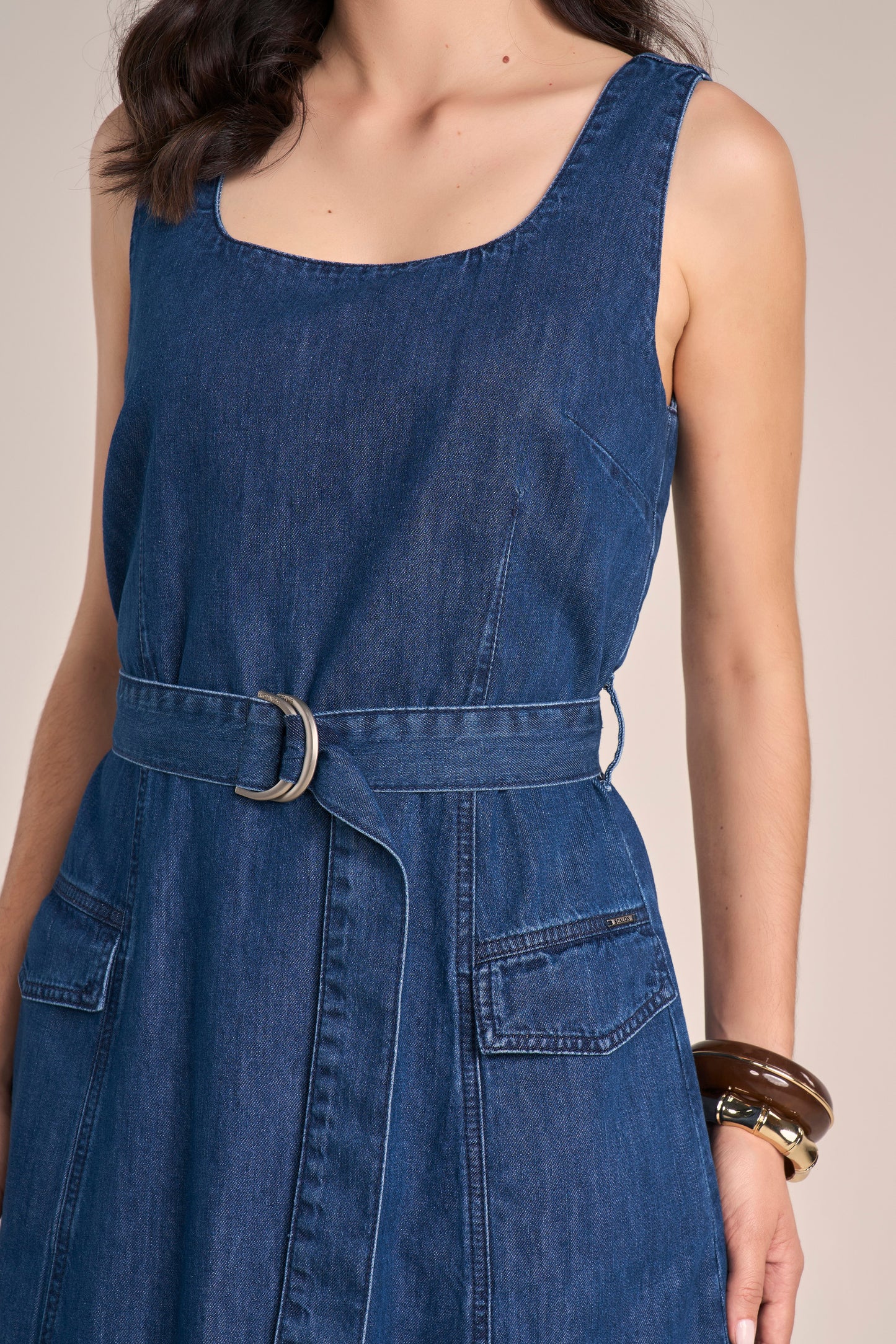 Vestido Jeans Midi com Bolsos e Cinto