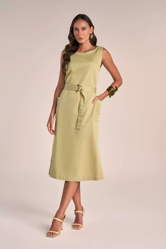 Vestido Sarja Color Midi com Bolsos Sobrepostos e Cinto