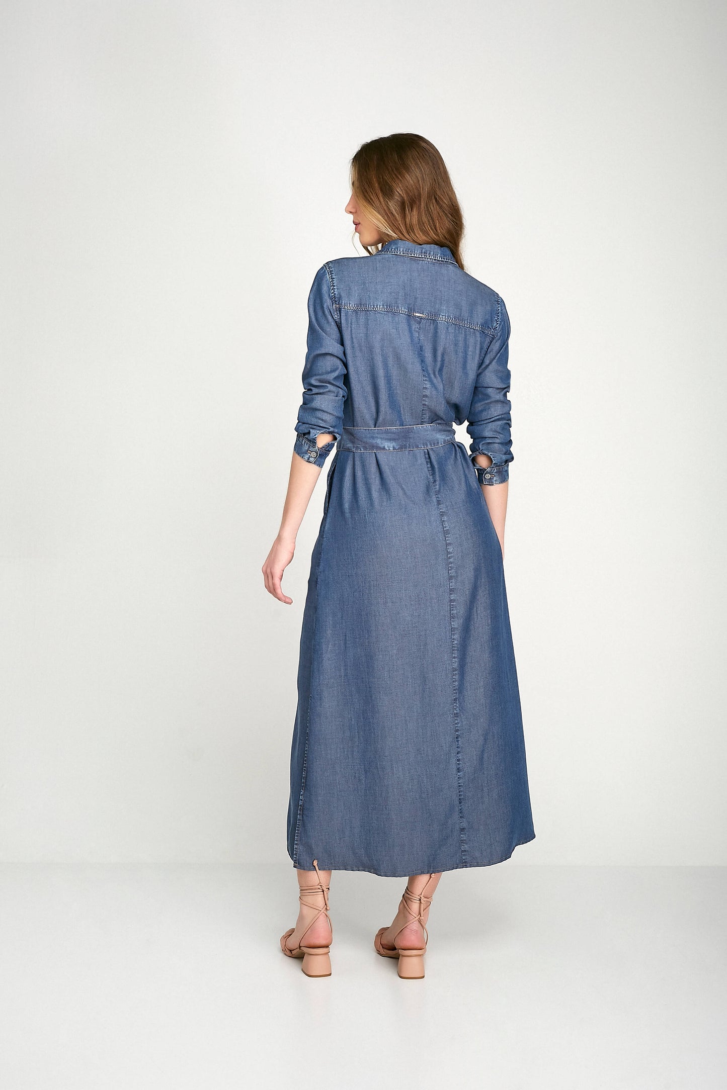 vestido chemise midi jeans manga longa com faixa