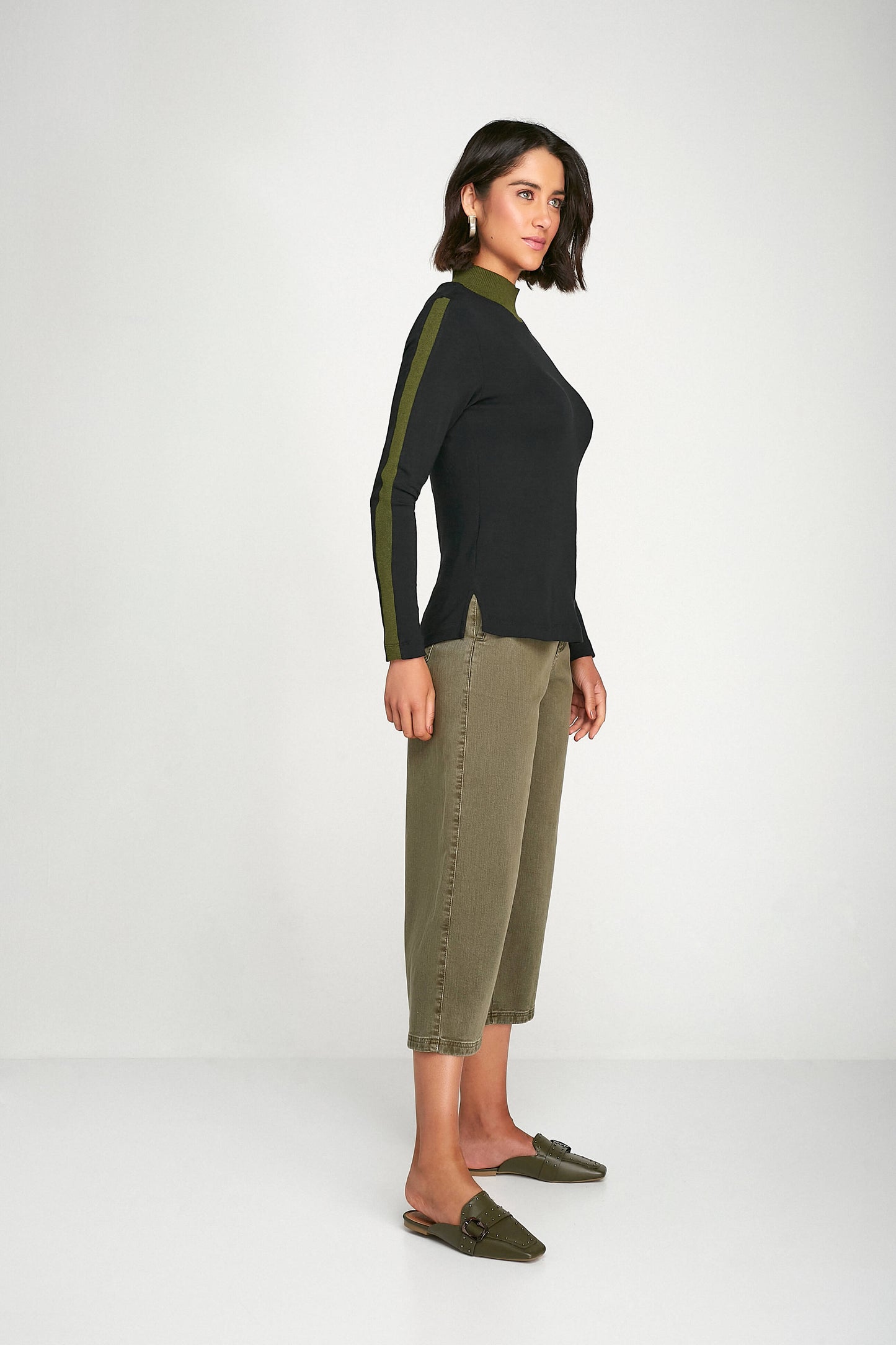 blusa malha manga longa com detalhes em tricot