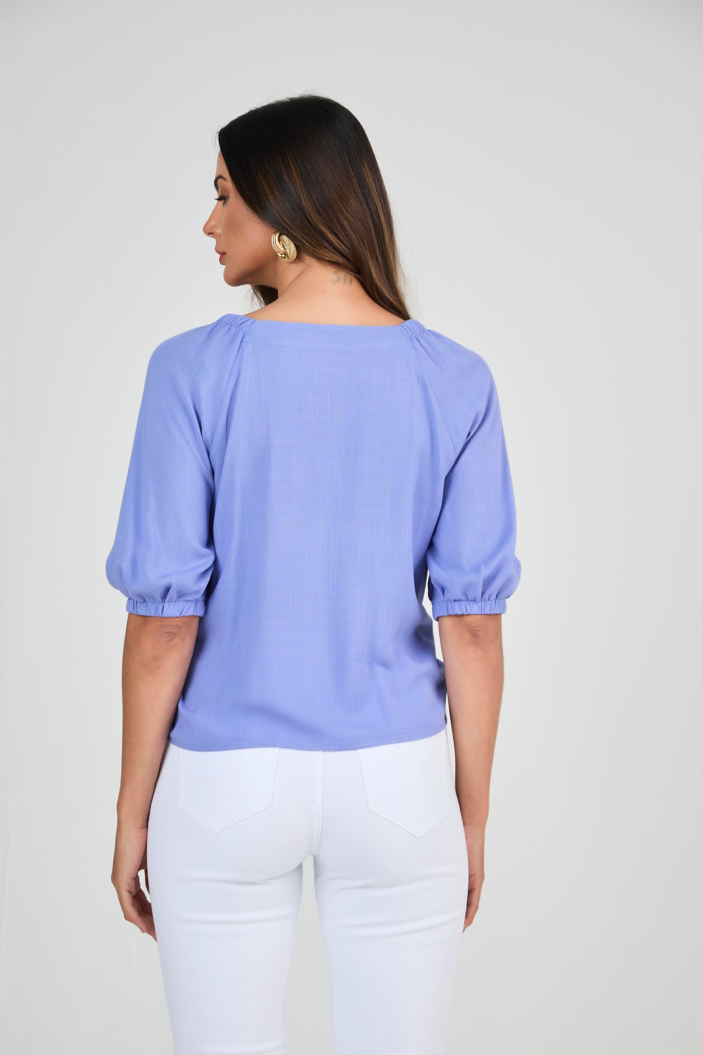 blusa viscose manga 3/4 com detalhes franzidos