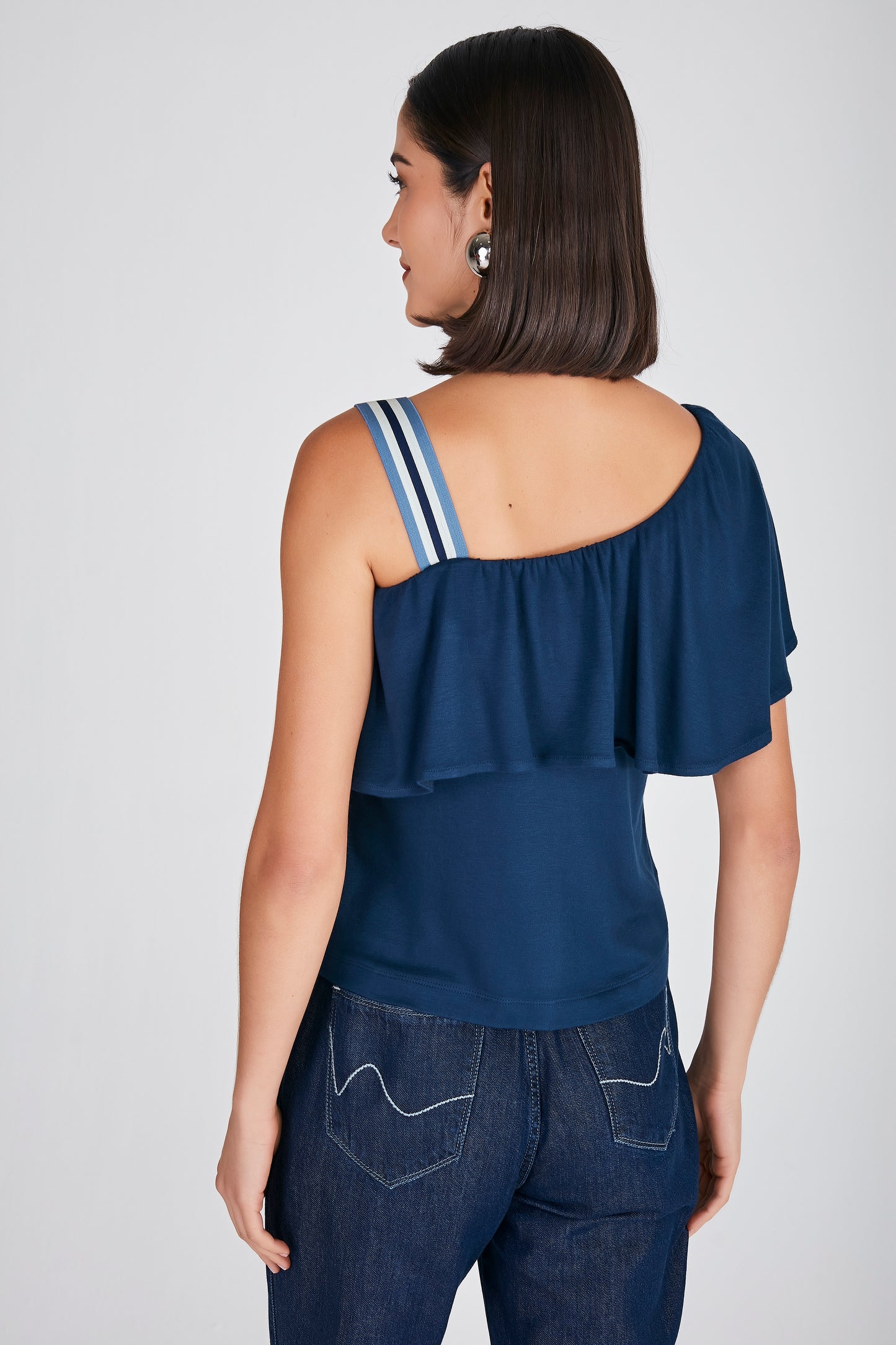 blusa malha nula manga detalhe de elástico