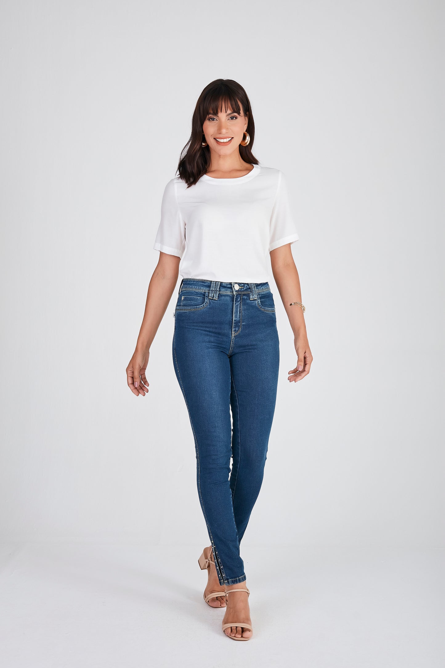 blusa crepe manga curta com fenda
