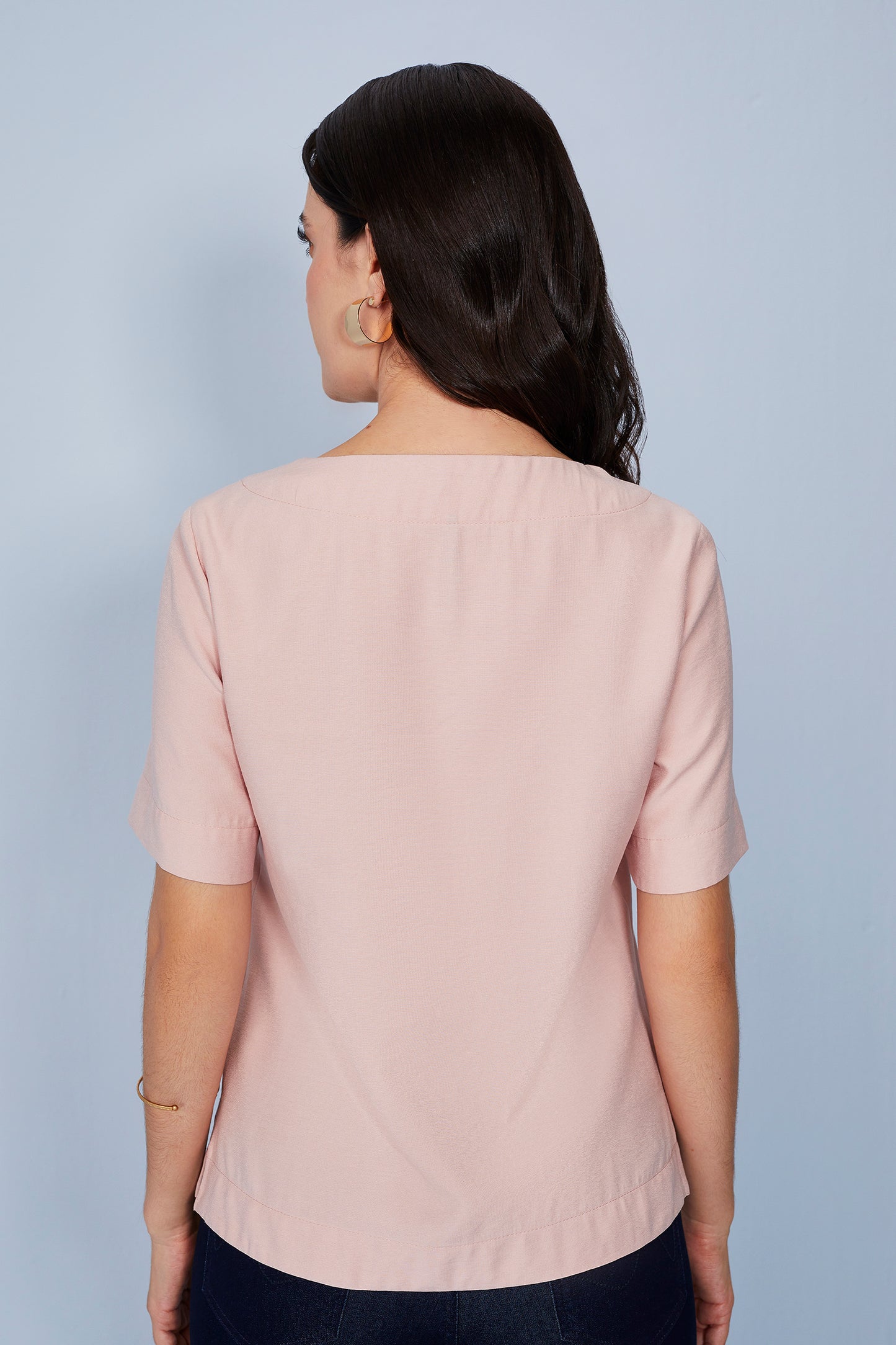 blusa viscose manga curta com abertura