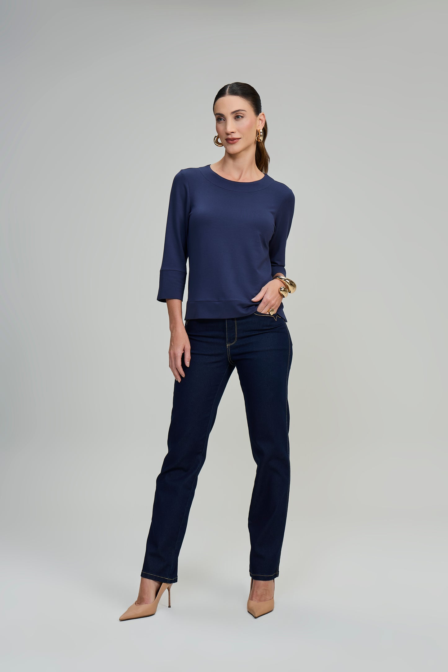 blusa malha manga 3/4 com abertura lateral