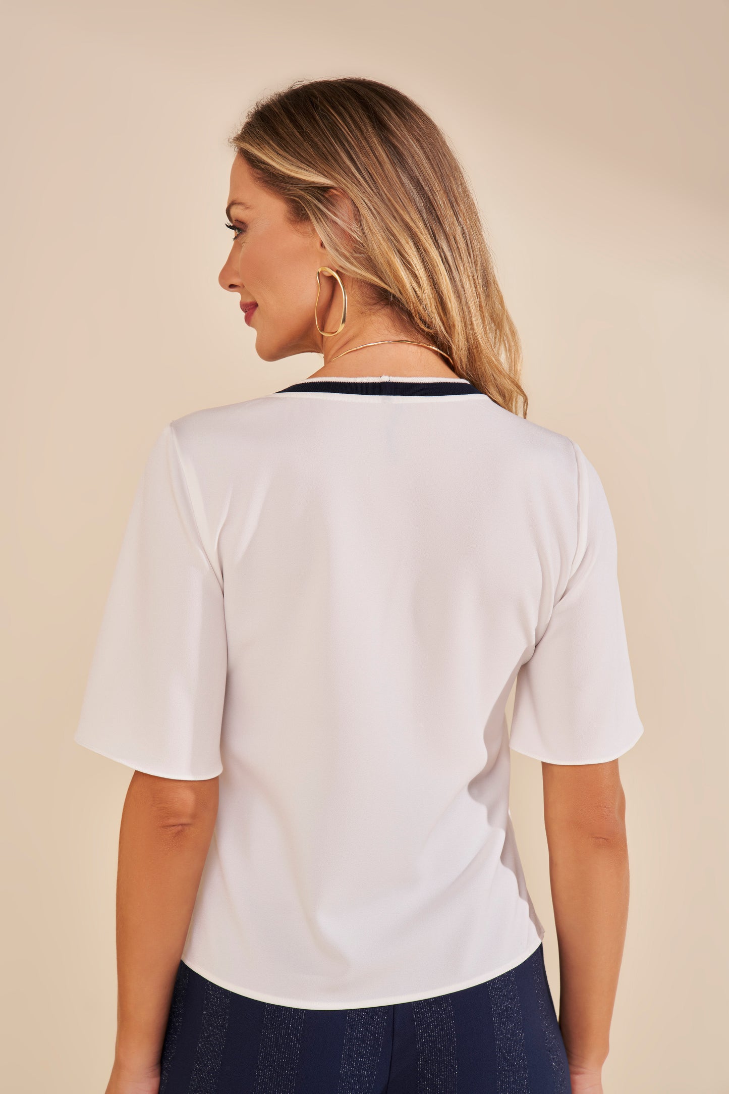 blusa crepe manga curta com tricot