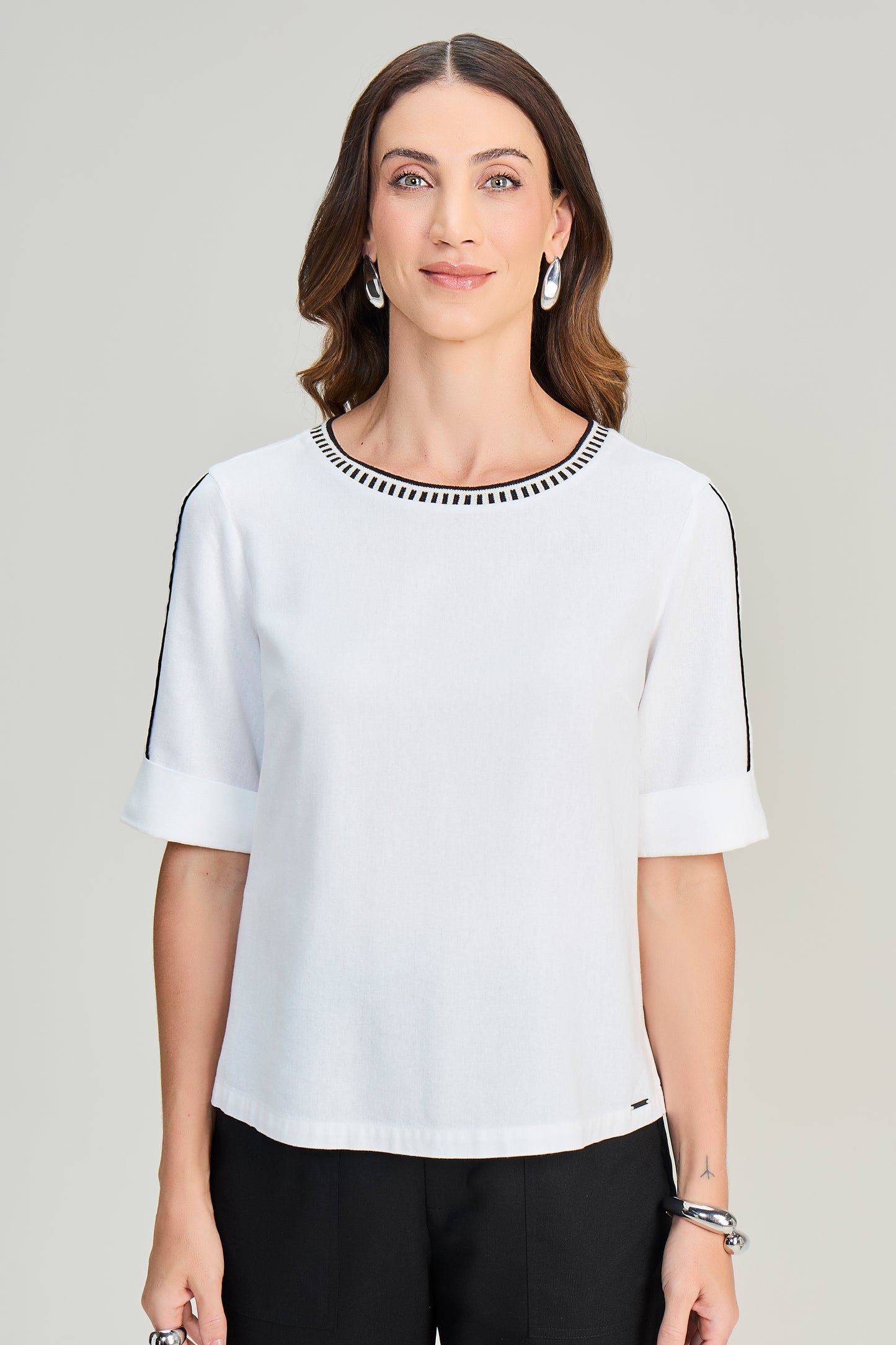 blusa viscose manga curta com tricot