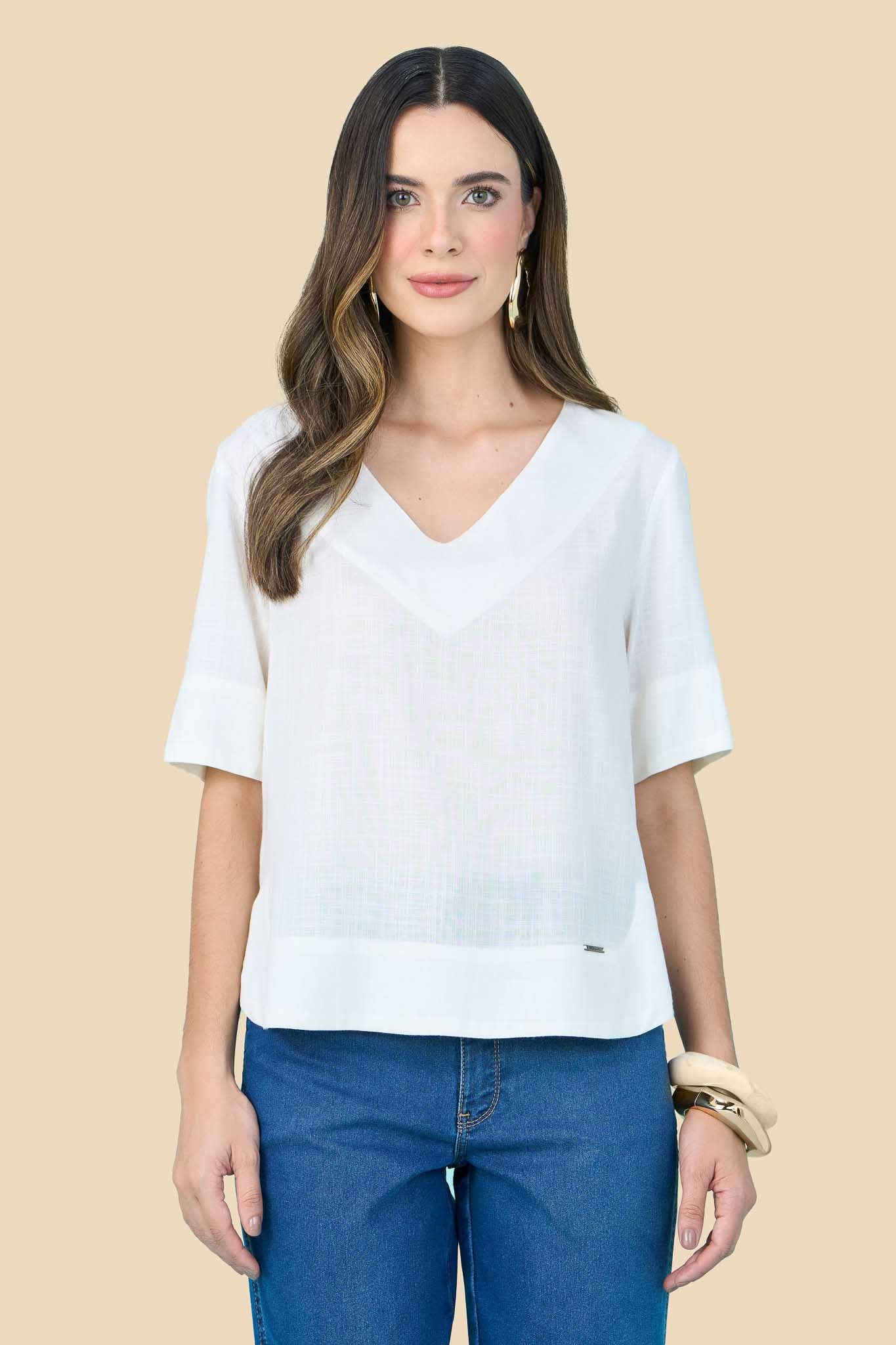 blusa viscose manga curta com barra arredondada