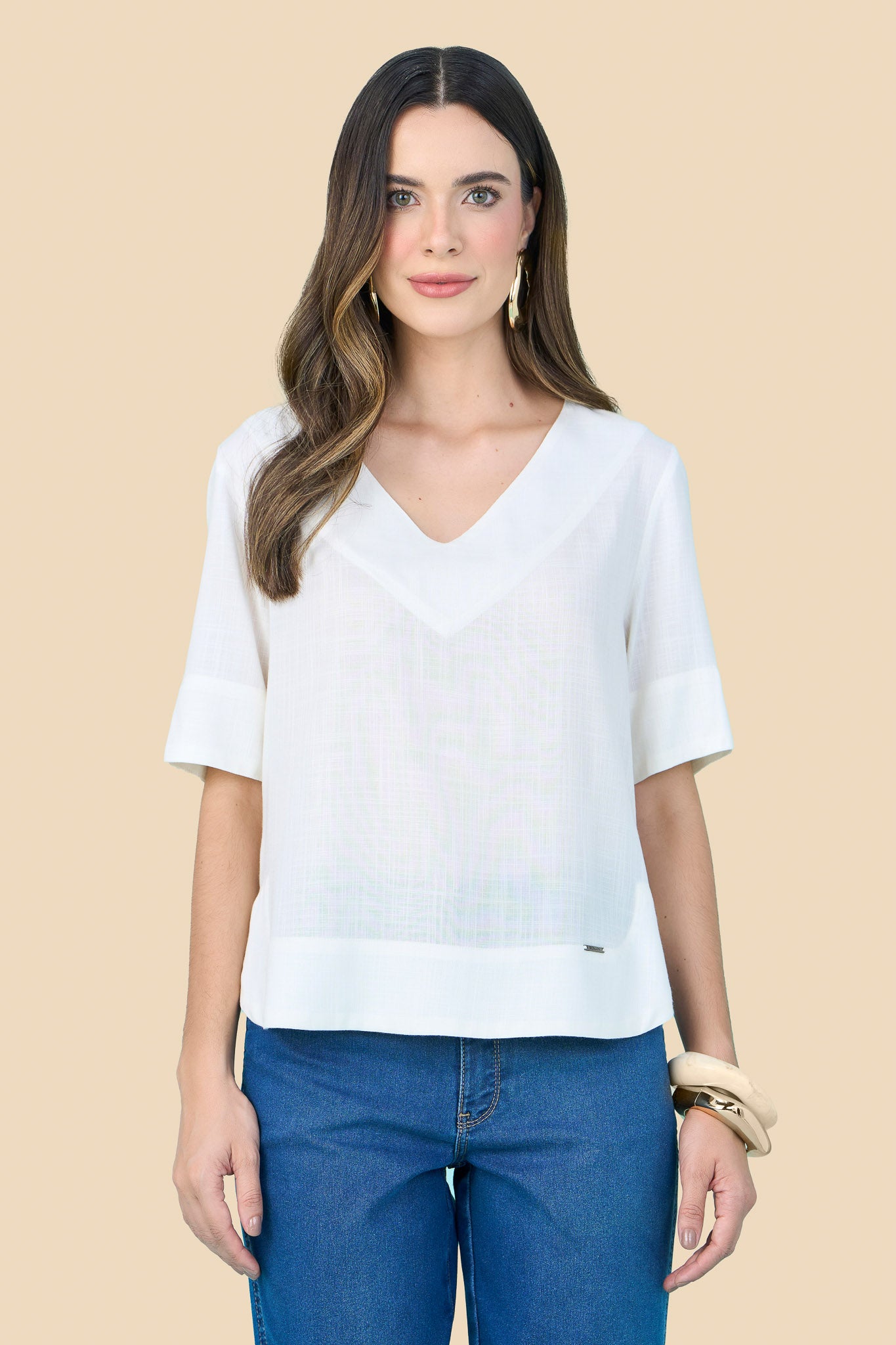 blusa viscose manga curta com barra arredondada