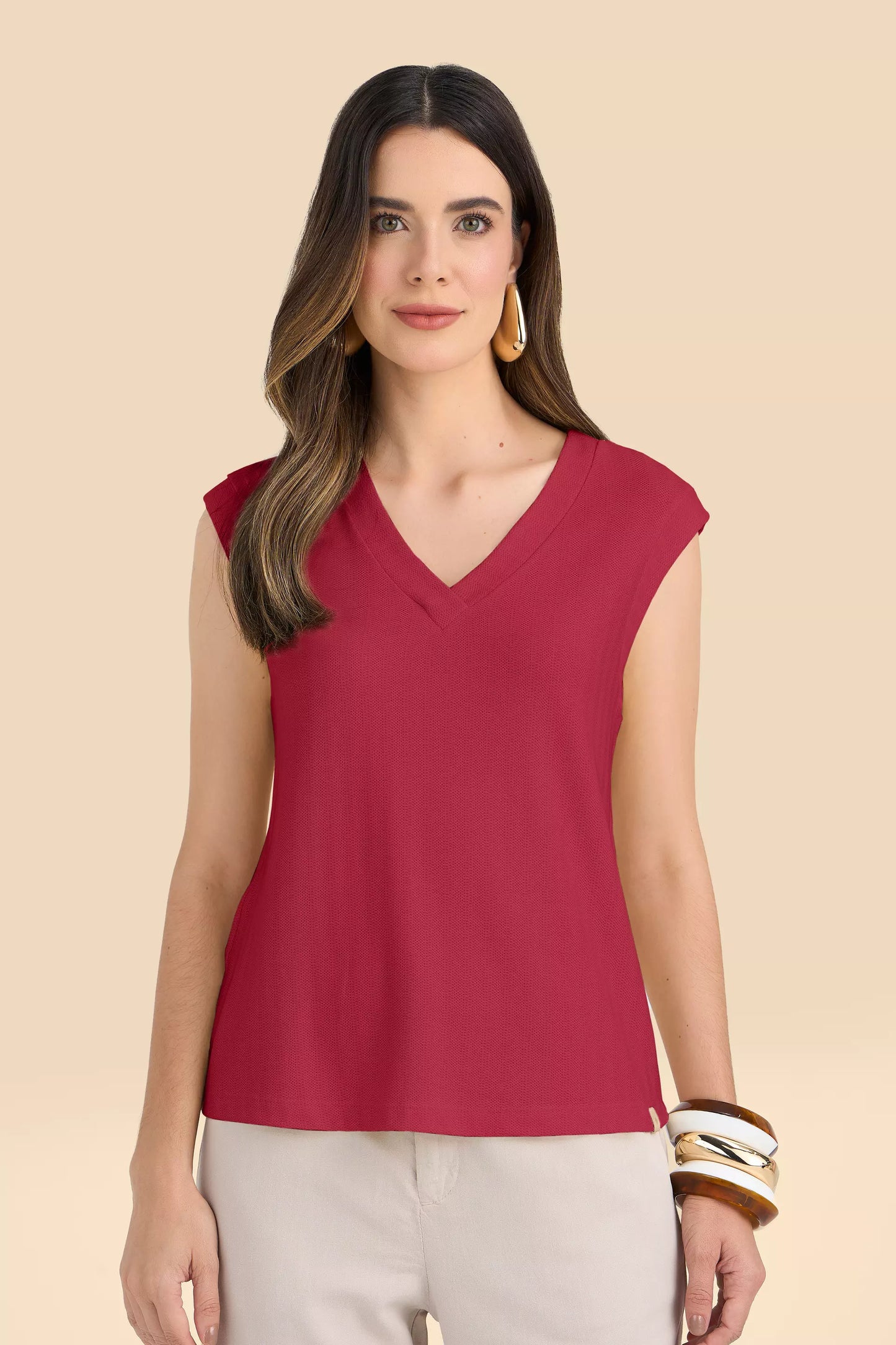 blusa malha sem manga decote v