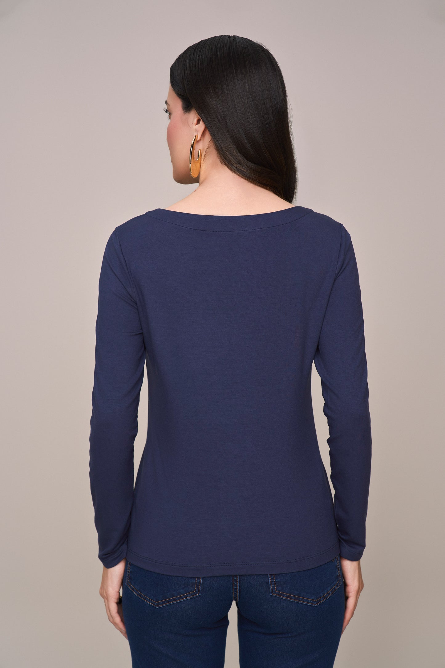 blusa malha manga longa com galão bordado