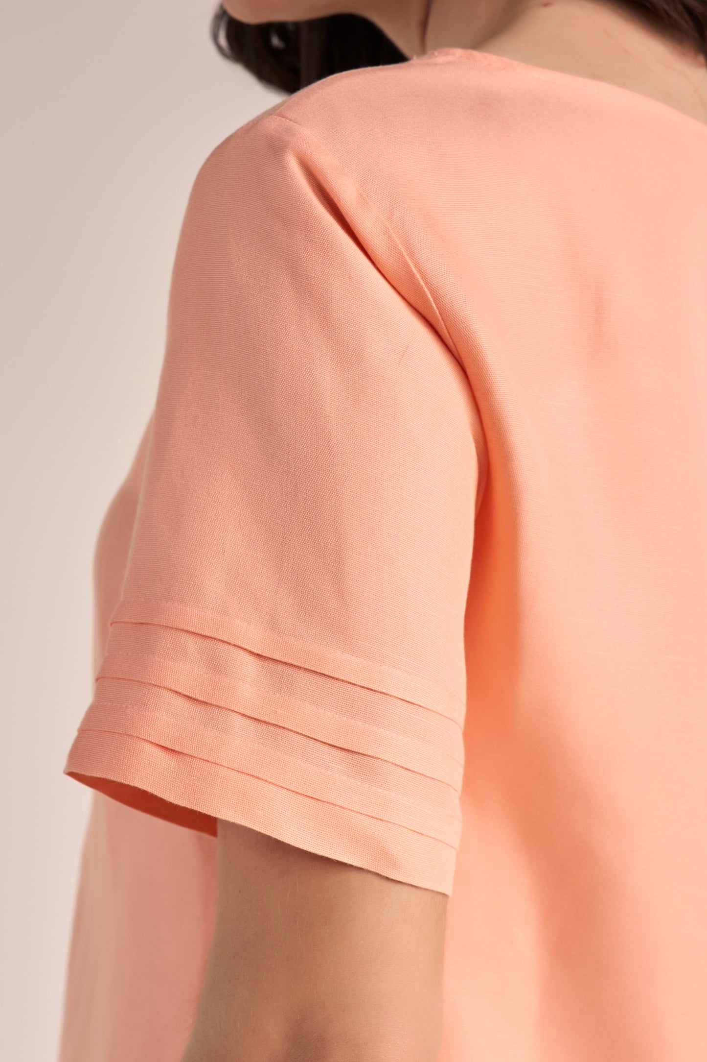 Blusa Viscose Manga Curta com Nervuras