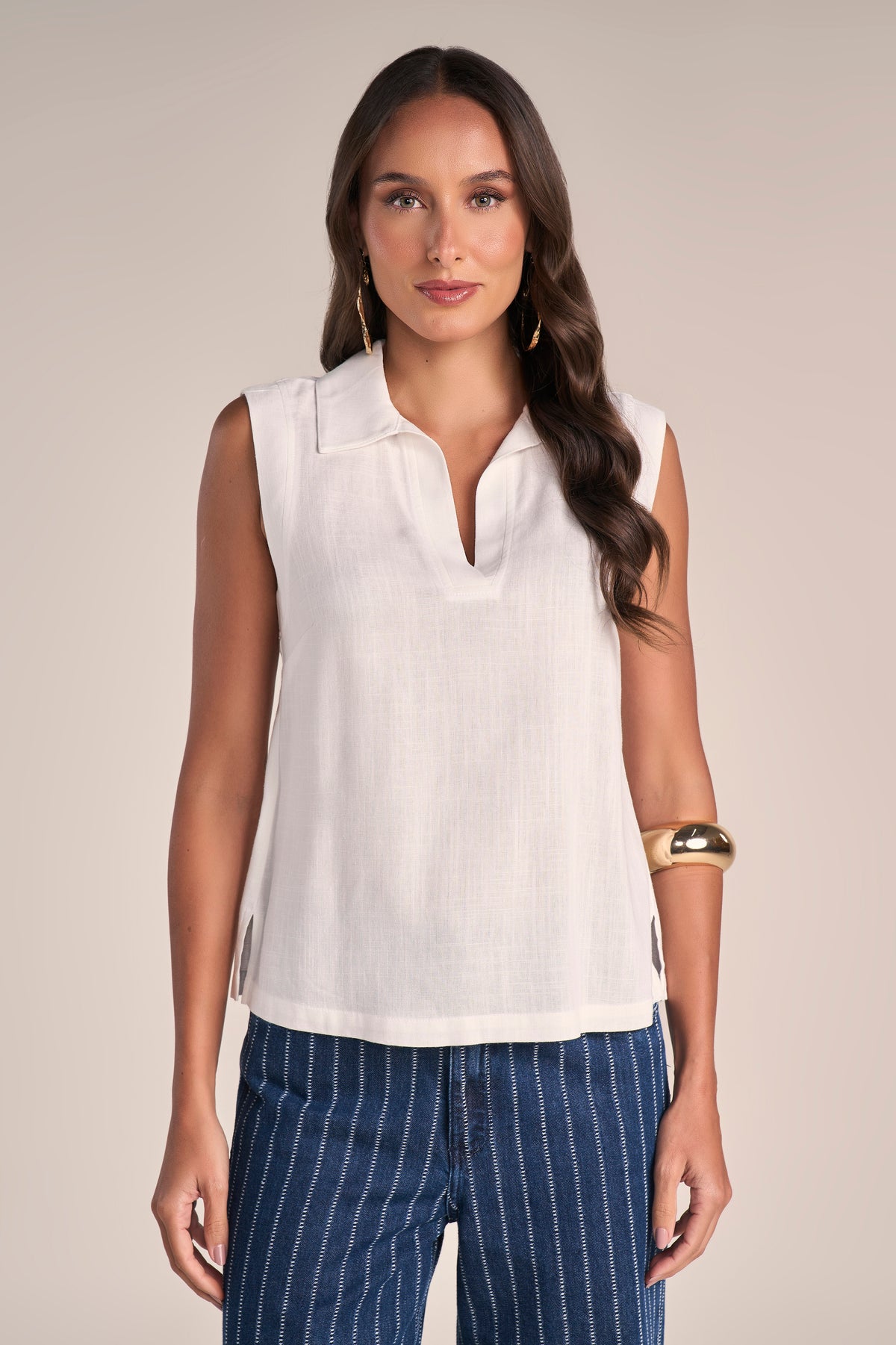 blusa viscose sem manga com gola