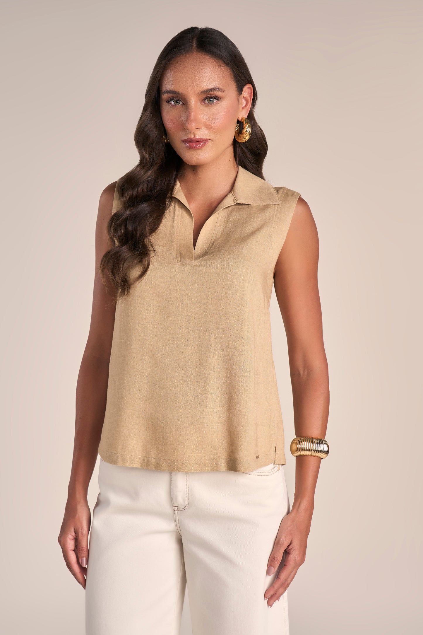 Blusa Viscose sem Manga com Gola