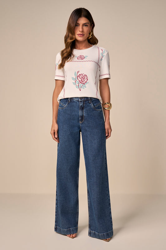 t-shirt malha manga curta com estampa rosas