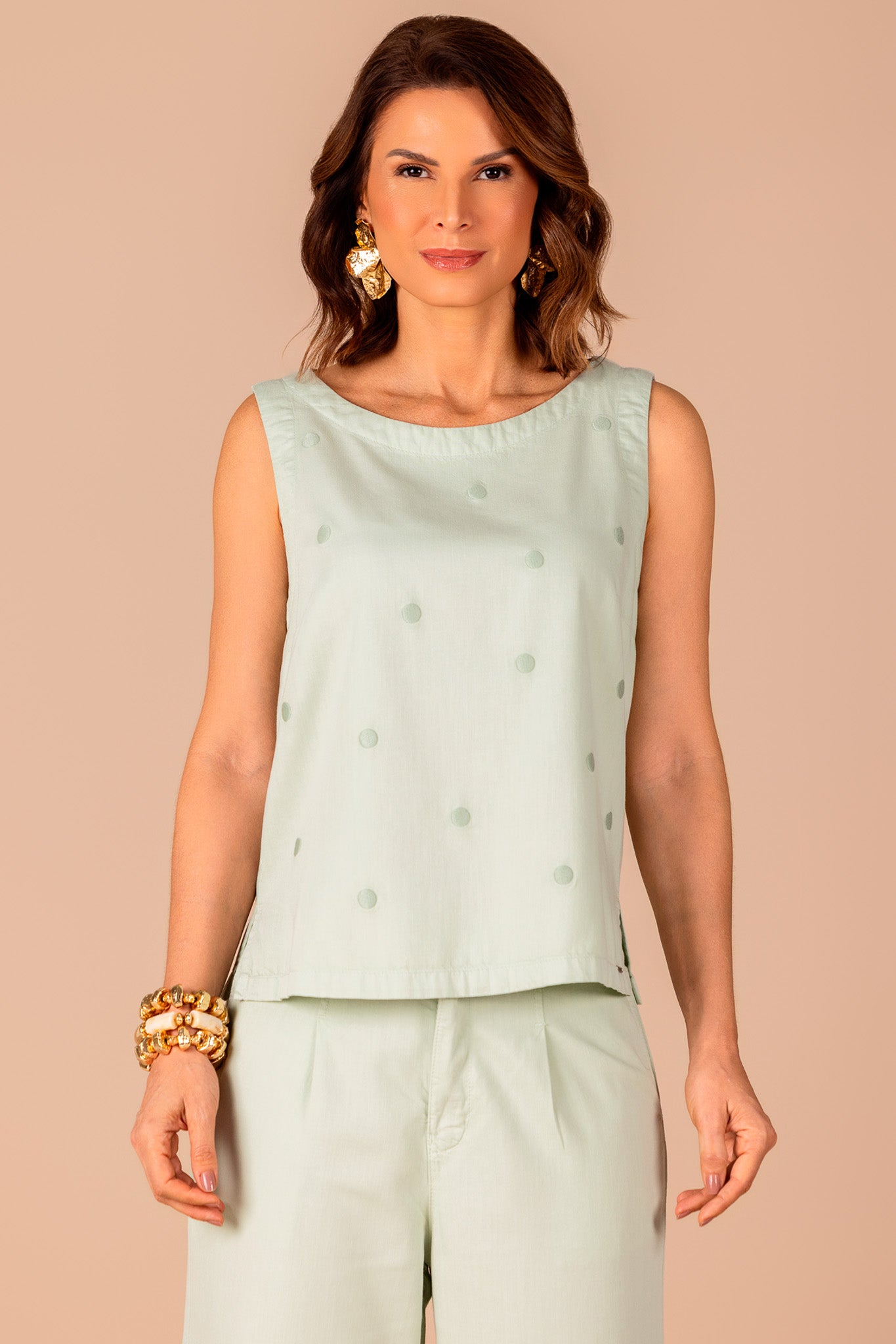 regata sarja alça larga com bordado poá