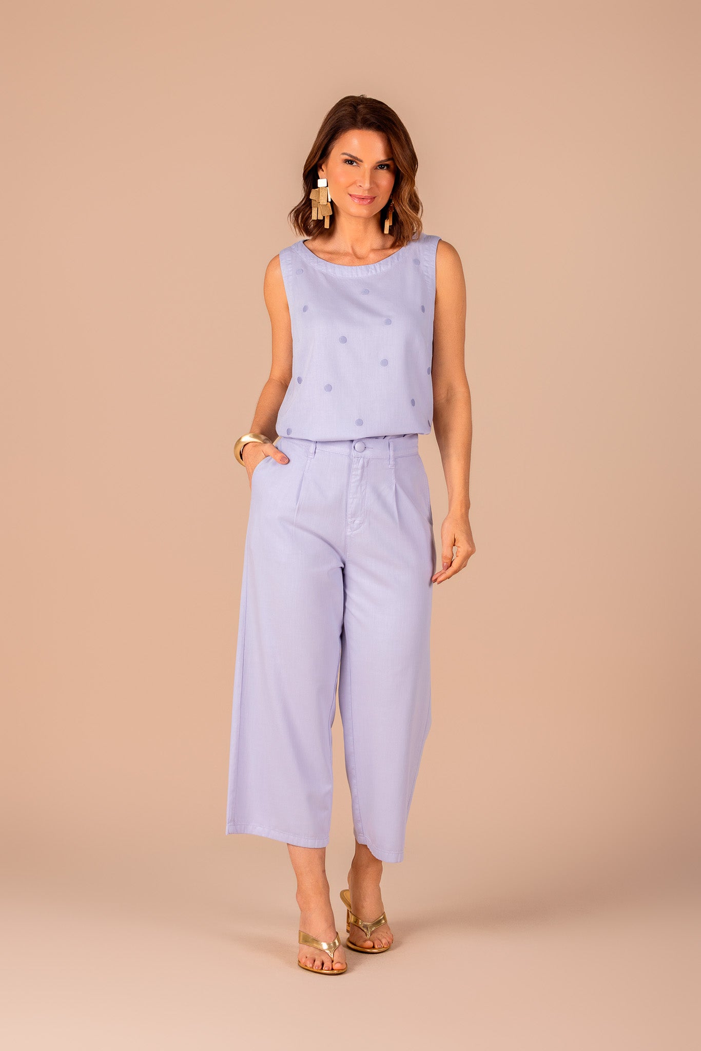 regata sarja alça larga com bordado poá