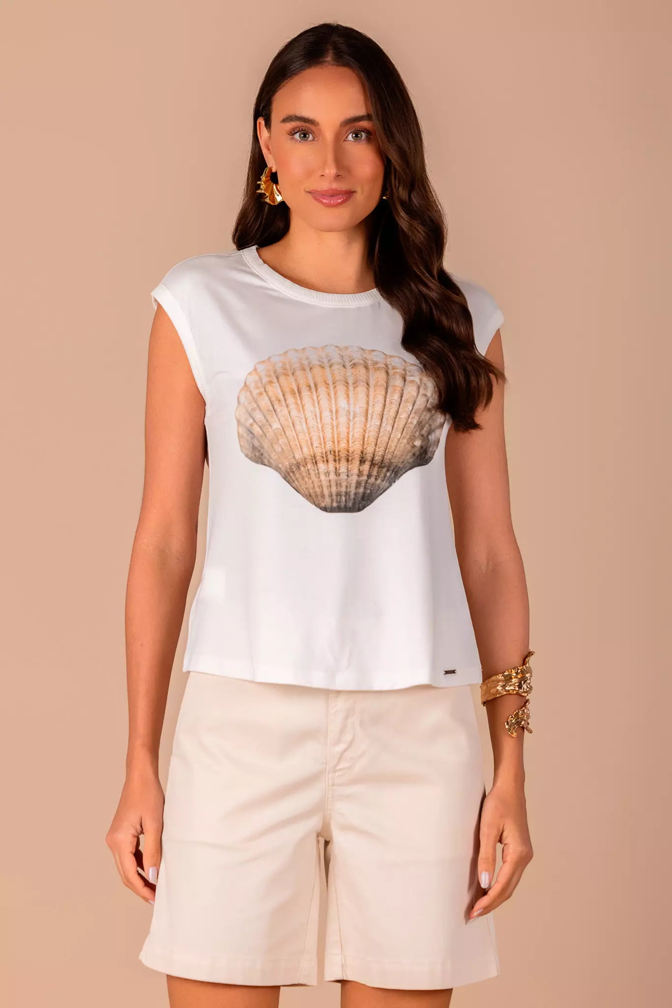 regata malha alça larga com mix de tecido e estampa