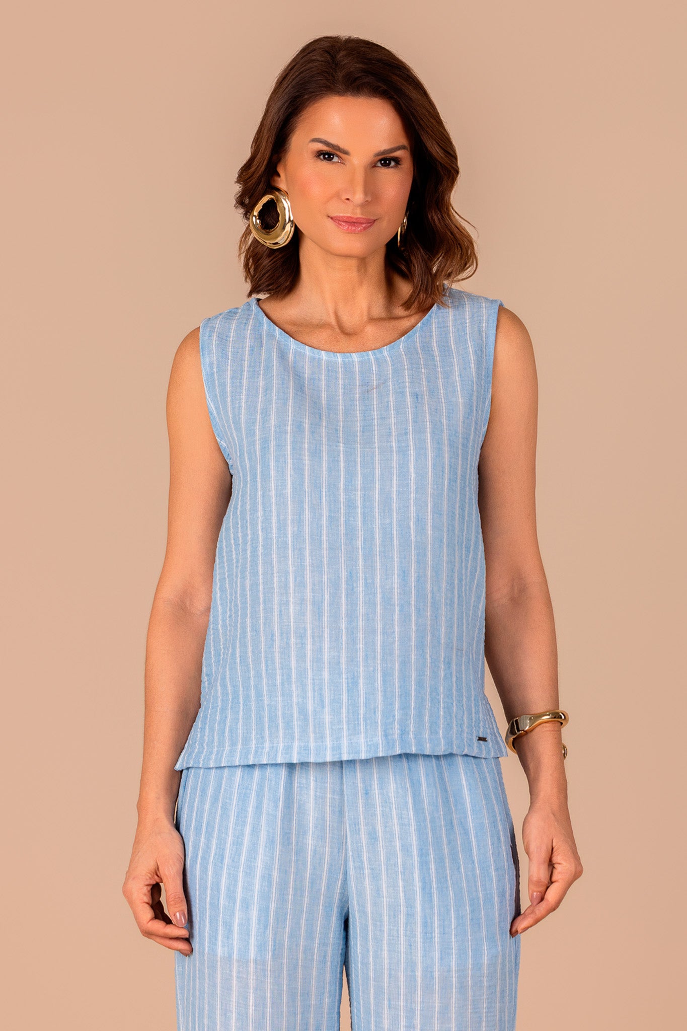 regata crepe alça larga com abertura