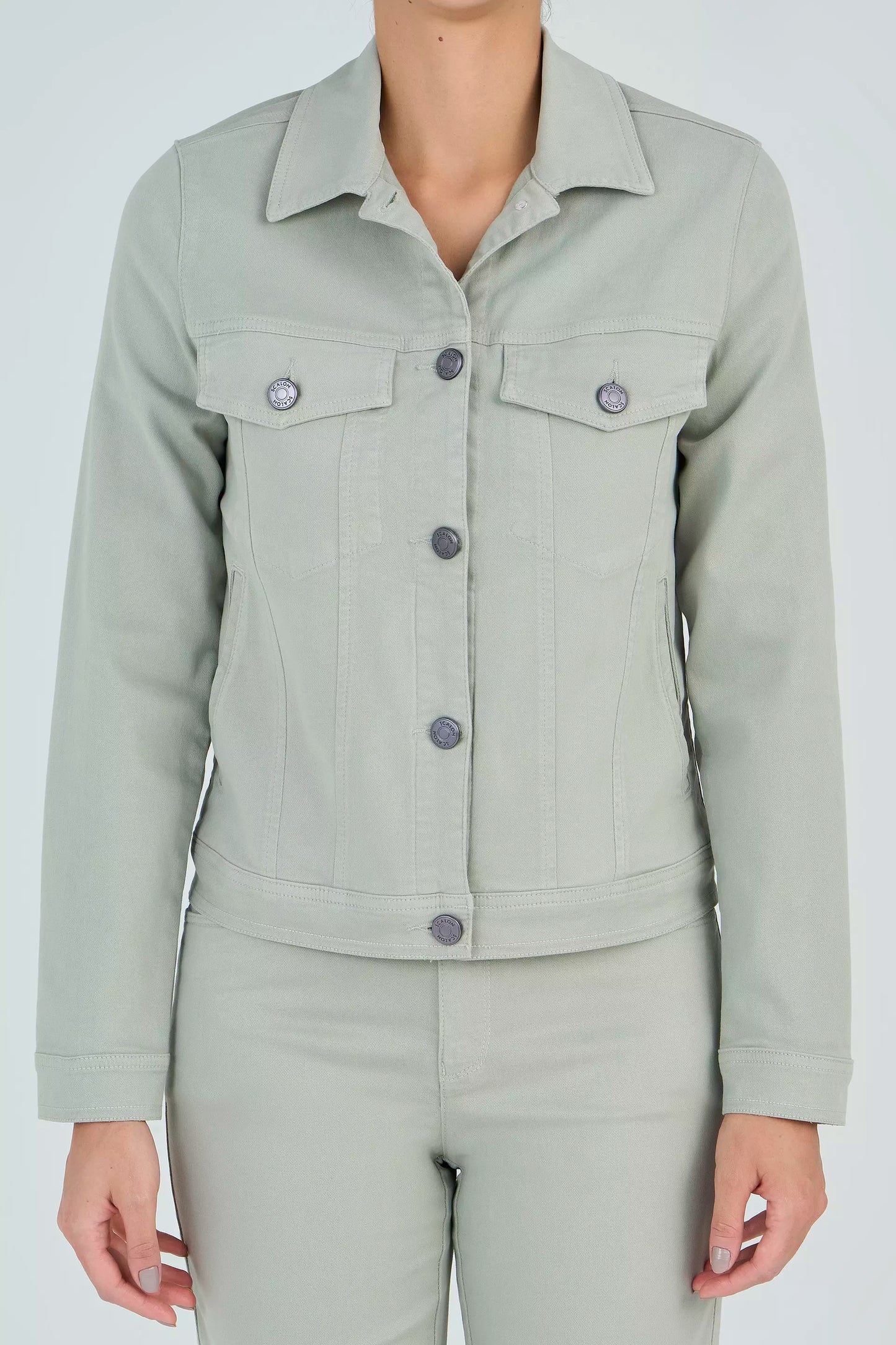 jaqueta malha color manga longa tradicional com bolsos