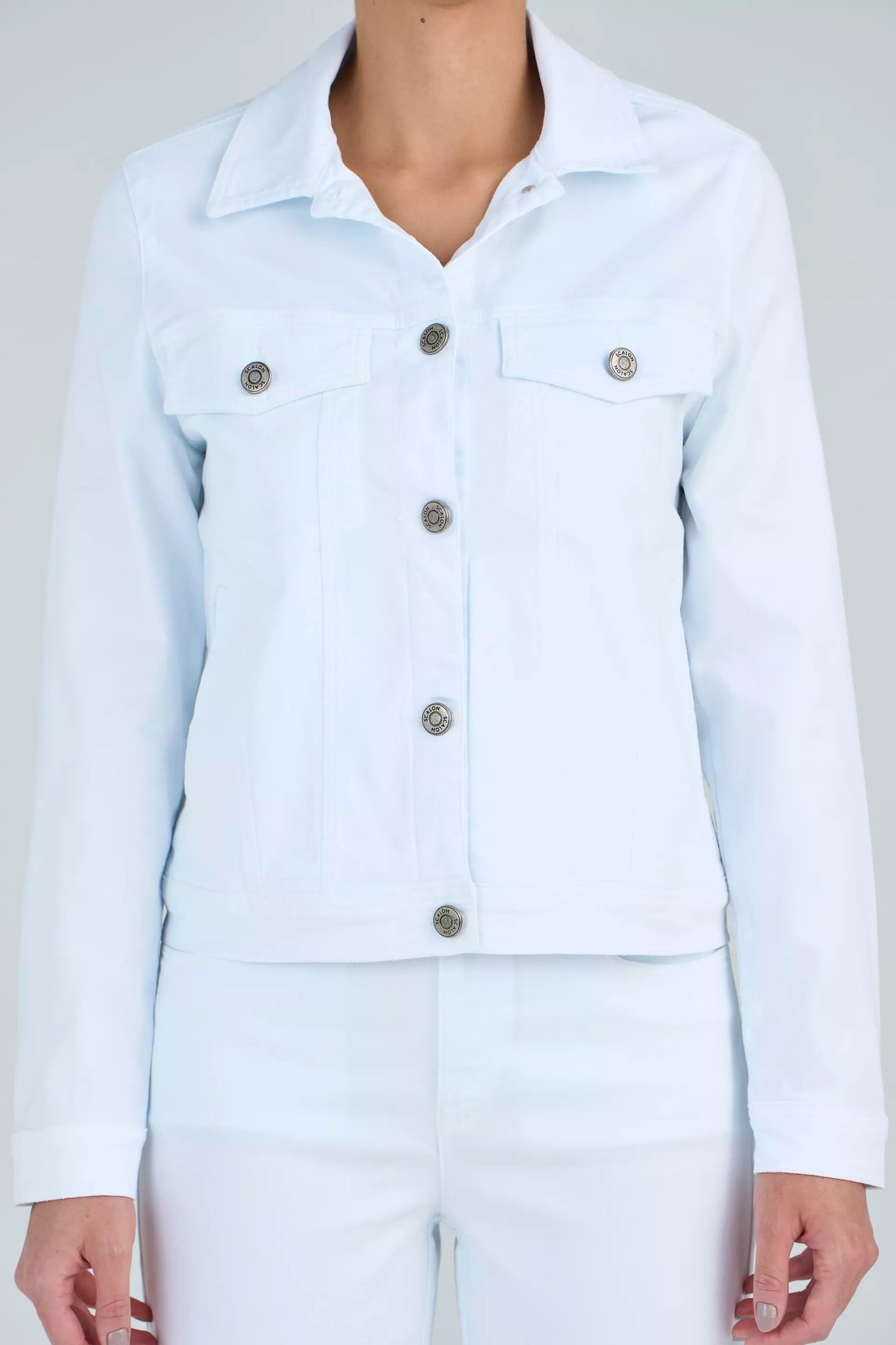 jaqueta malha color manga longa tradicional com bolsos