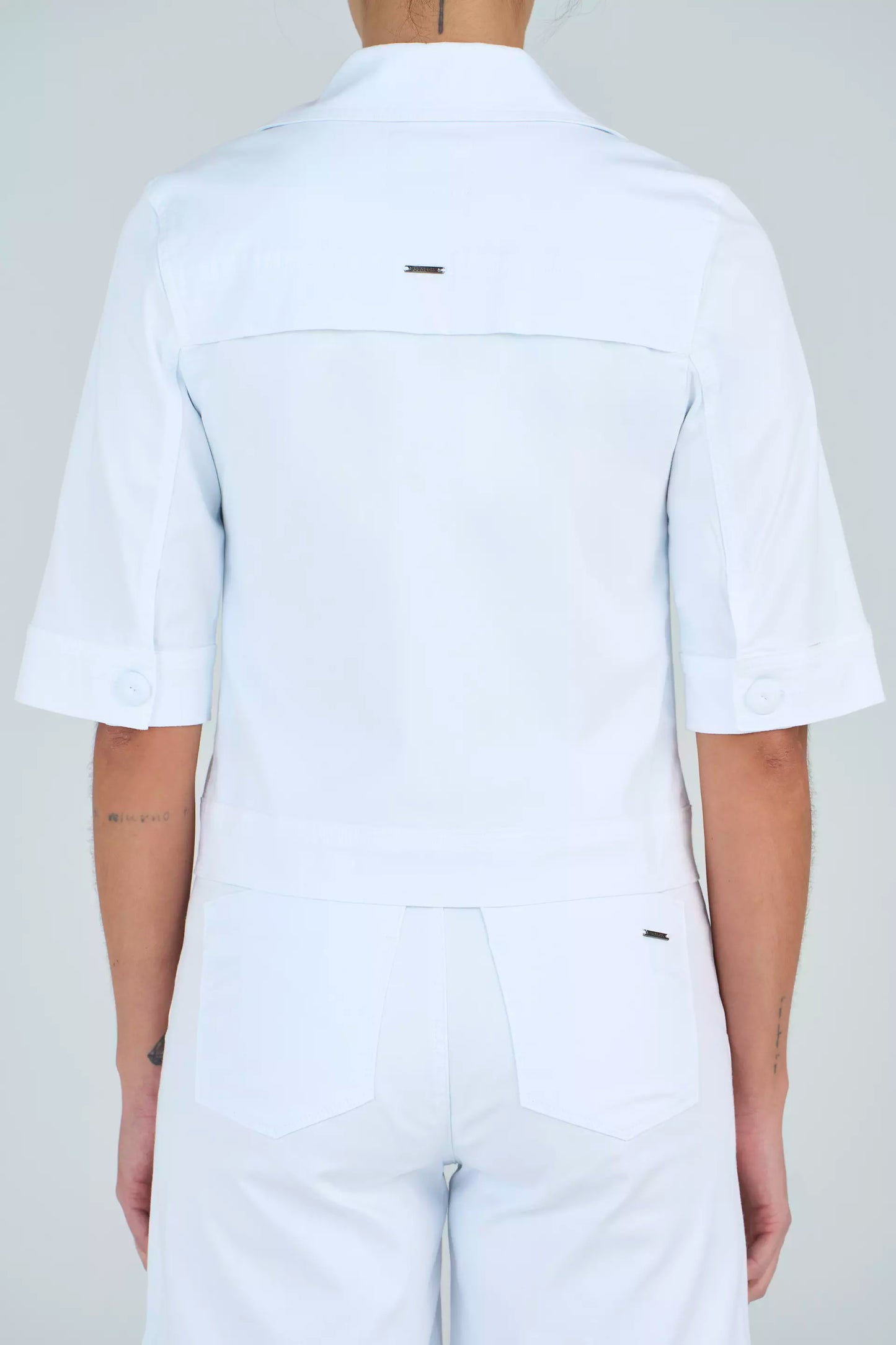 jaqueta sarja manga 3/4 com nervuras