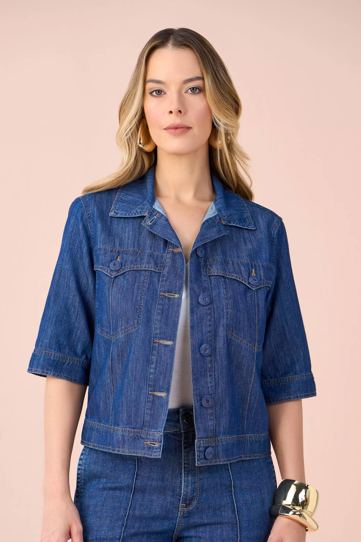 jaqueta jeans manga 3/4 com nervuras