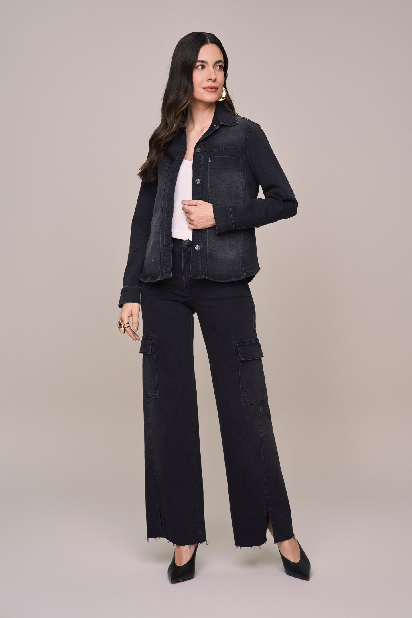 jaqueta jeans black manga longa com detalhes sobrepostos