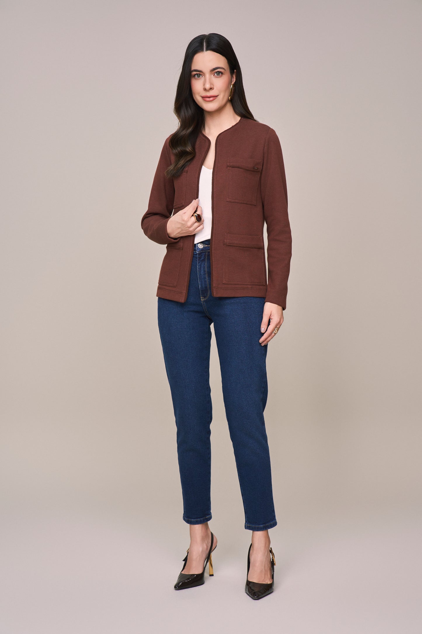 casaco moletom manga longa com bolsos sobrepostos com tricot