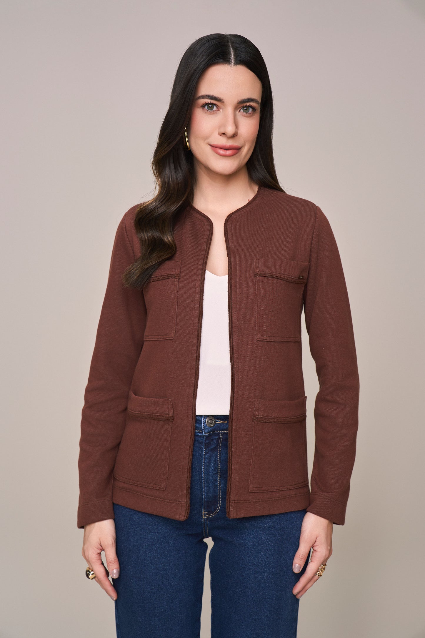 casaco moletom manga longa com bolsos sobrepostos com tricot