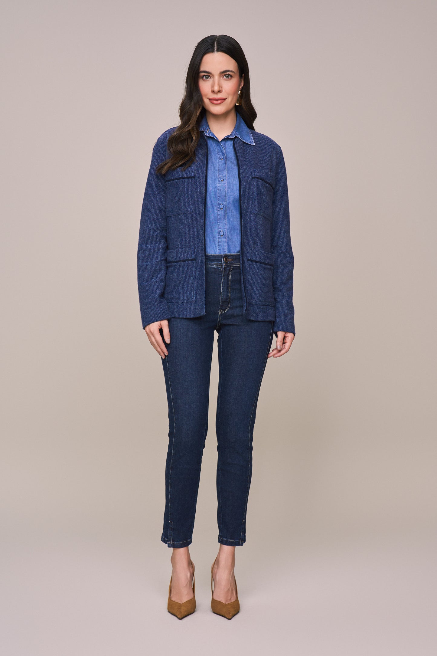 casaco moletom manga longa com bolsos sobrepostos e tricot