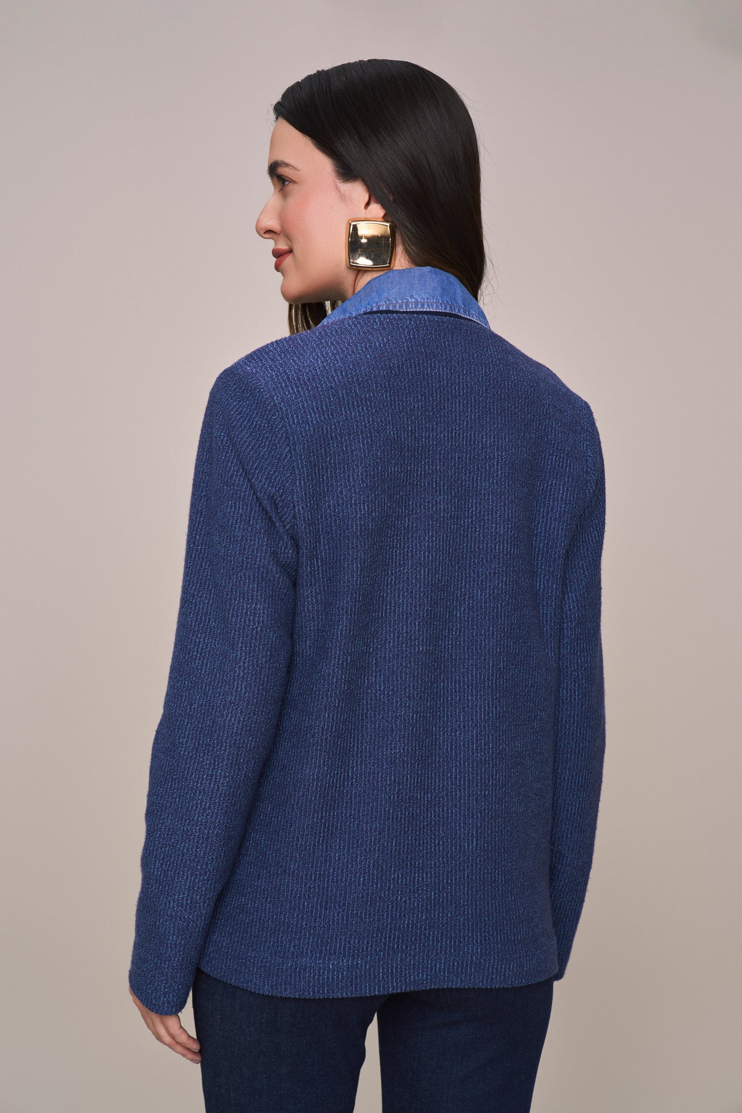 casaco moletom manga longa com bolsos sobrepostos e tricot