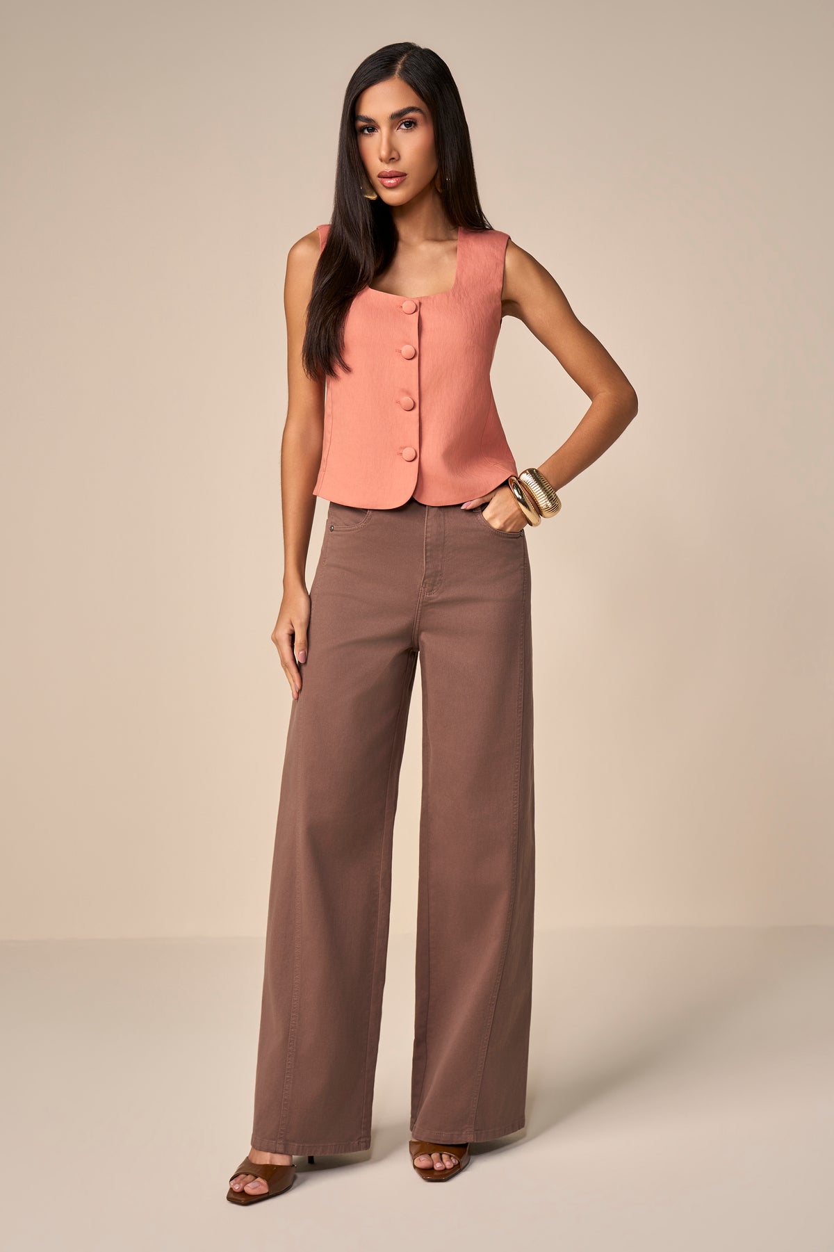 colete viscose alfaiataria com recortes