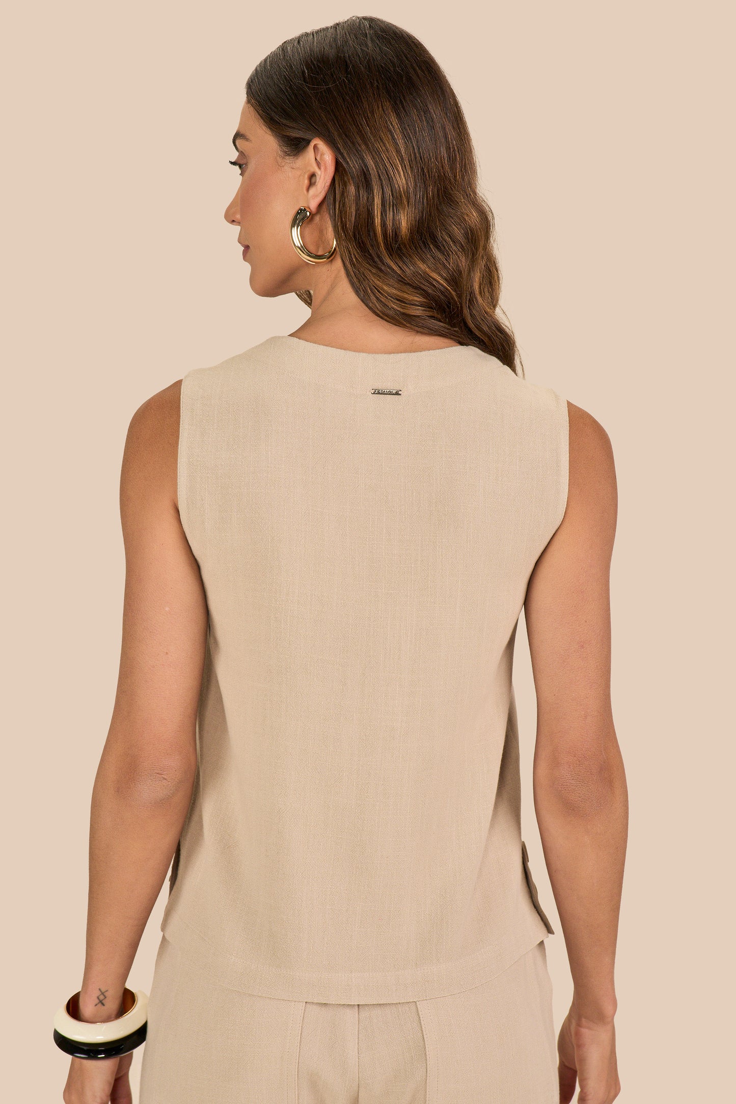 conjunto viscose regata com botões e bermuda midi com elástico