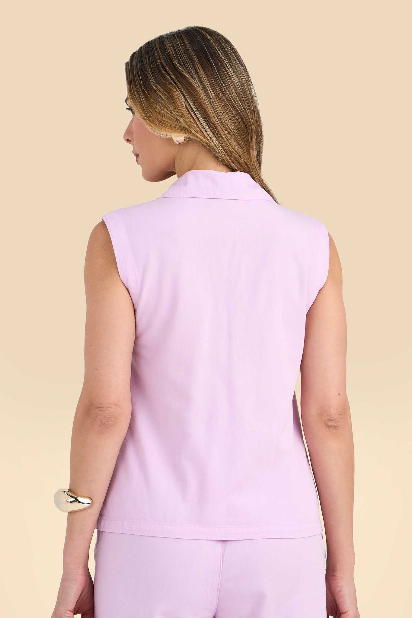 conjunto sarja camisa sem manga e calça reta com cós de elástico