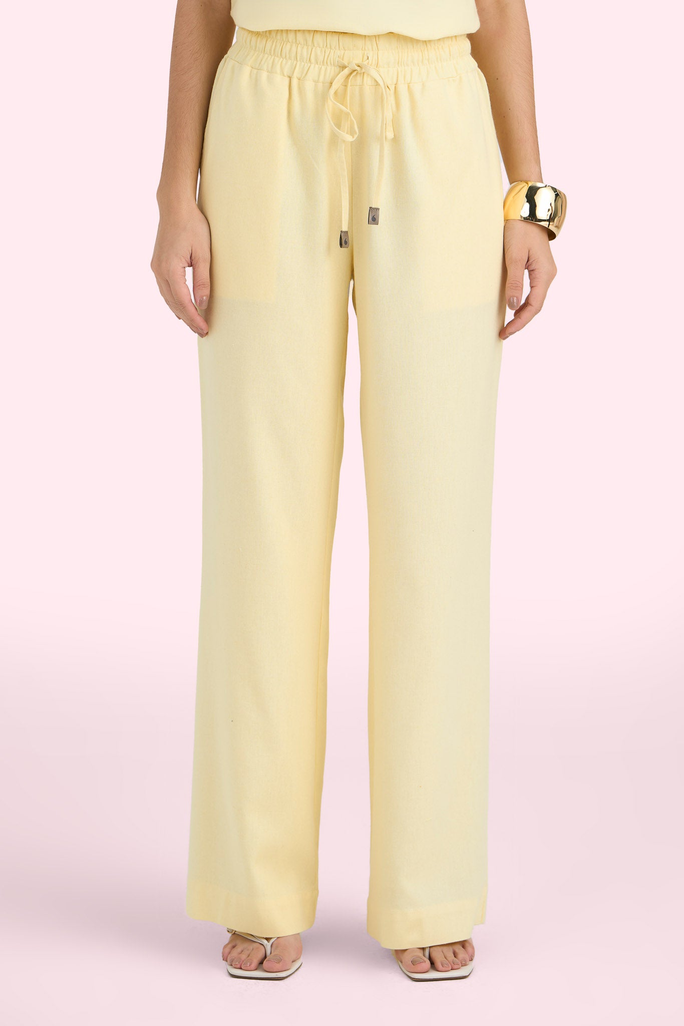 conjunto viscose blusa manga curta e calça pantalona com cós de elástico