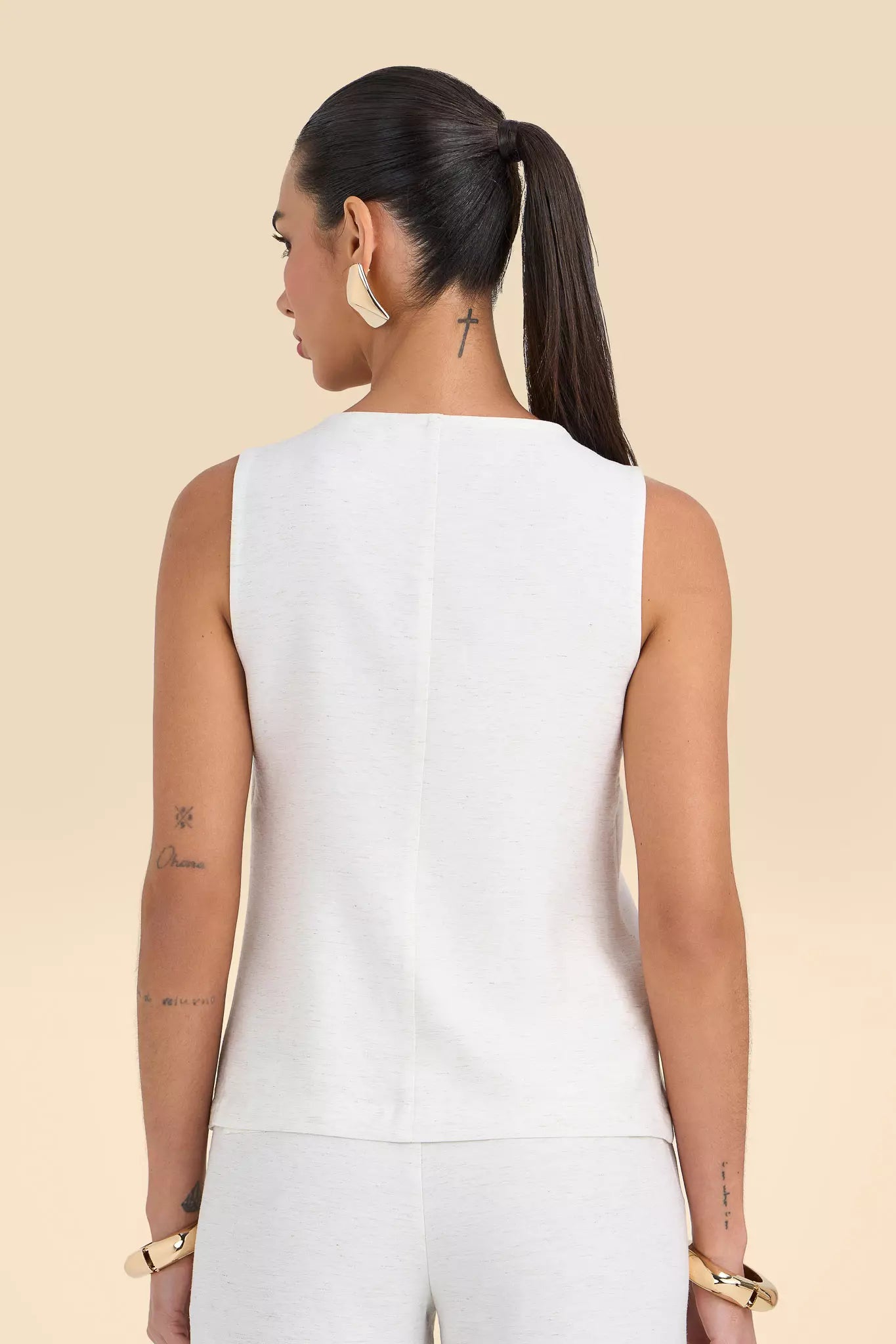 conjunto viscose colete e calça reta com lapelas