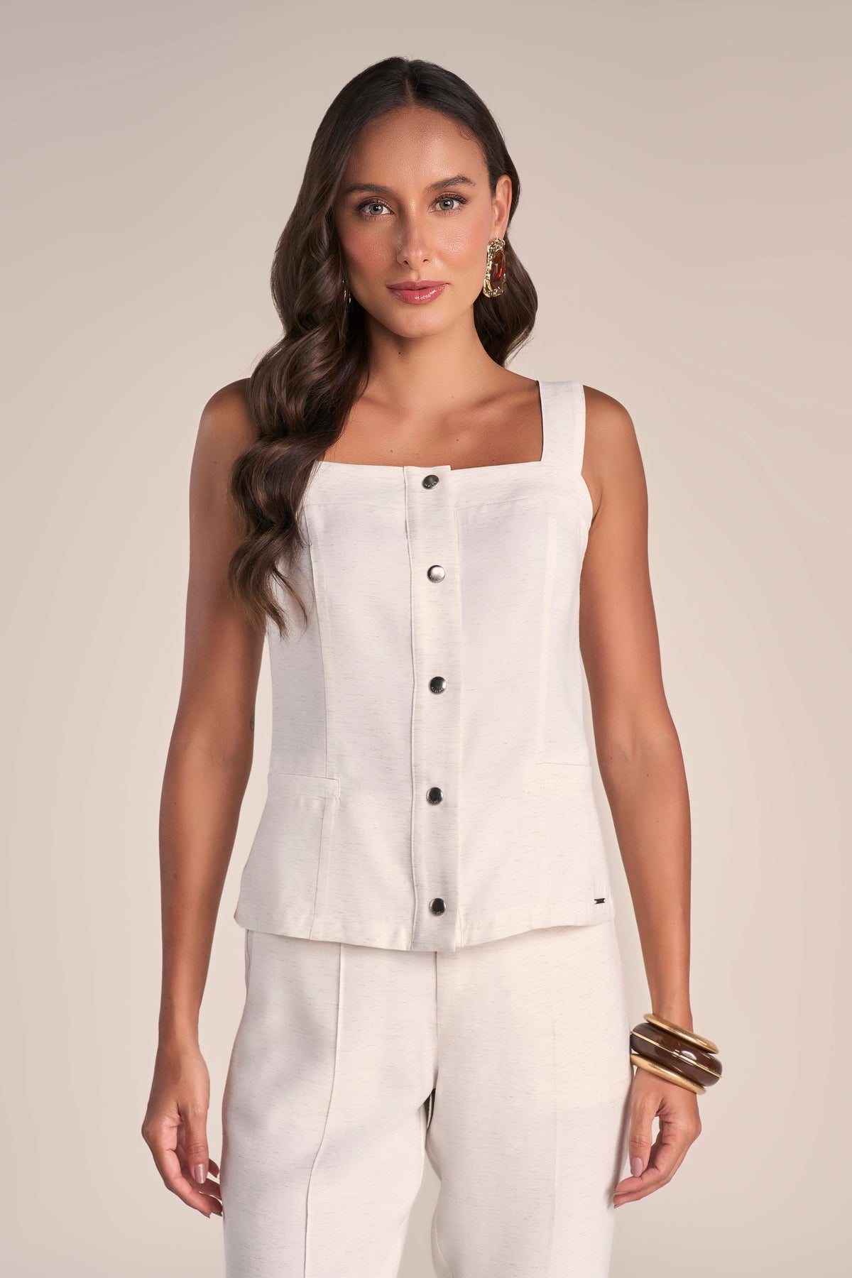 Conjunto Viscose Blusa sem Manga e Calça Mom Alfaiataria