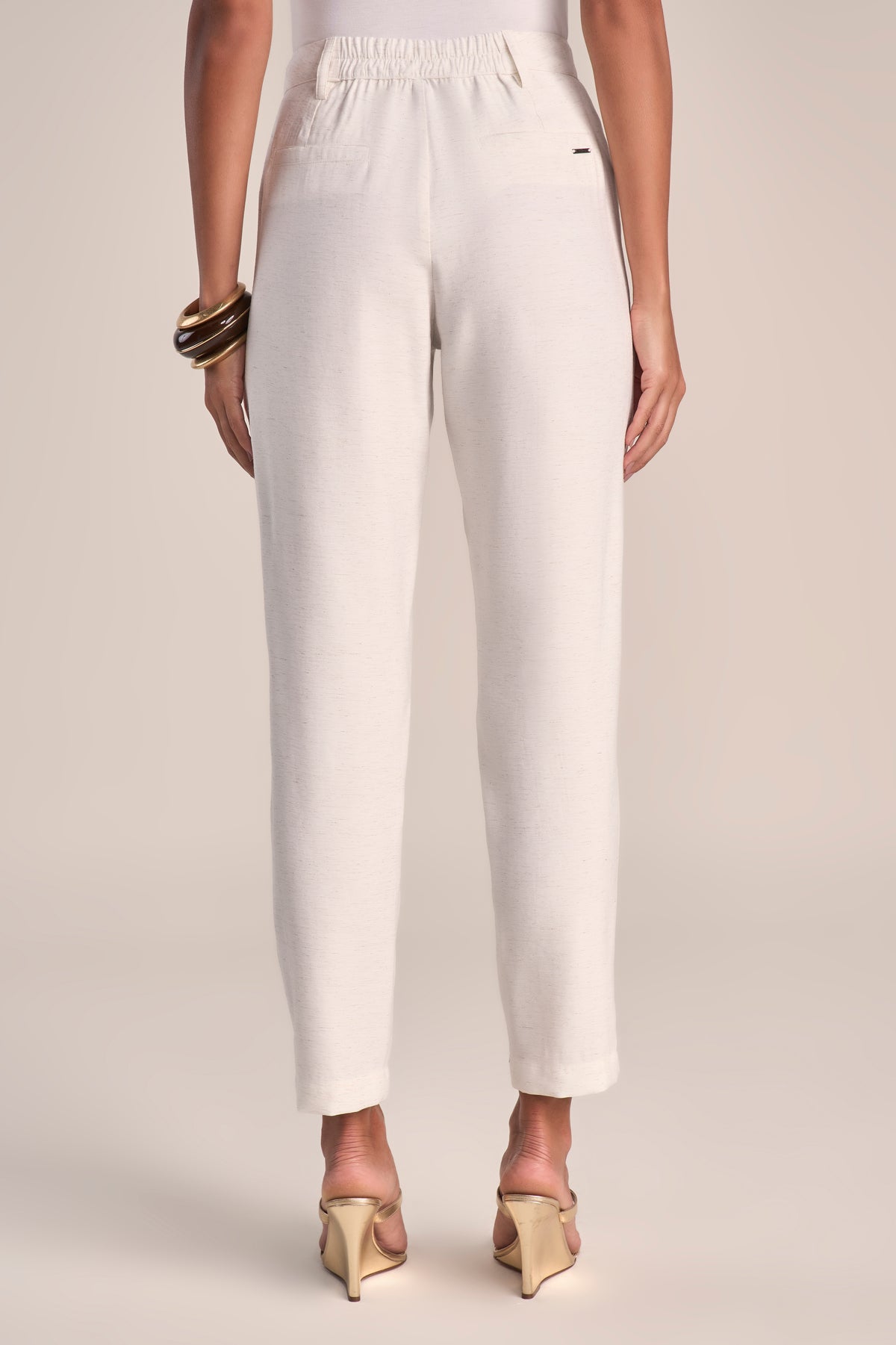 Conjunto Viscose Blusa sem Manga e Calça Mom Alfaiataria