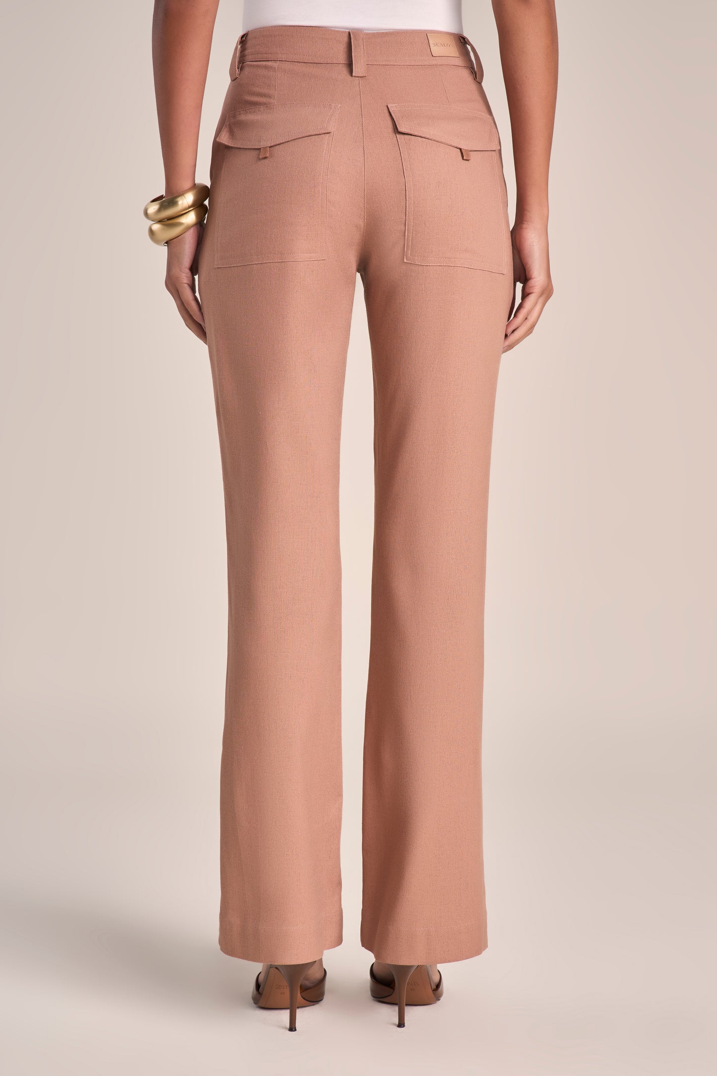 Conjunto Viscose Jaqueta Manga Longa e Calça Boot Cut com Detalhe Cadarço