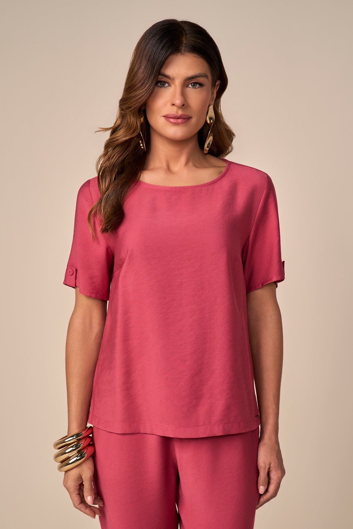 conjunto viscose blusa manga curta com martingale e calça reta com elástico