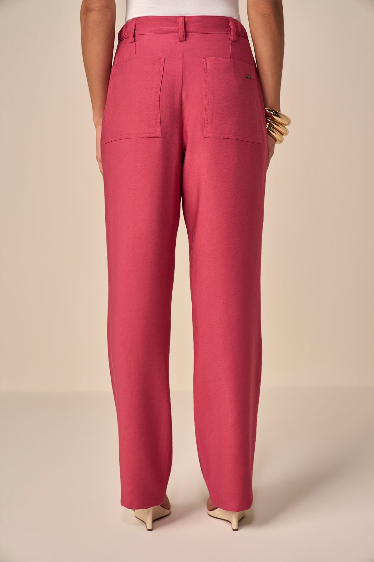 conjunto viscose blusa manga curta com martingale e calça reta com elástico